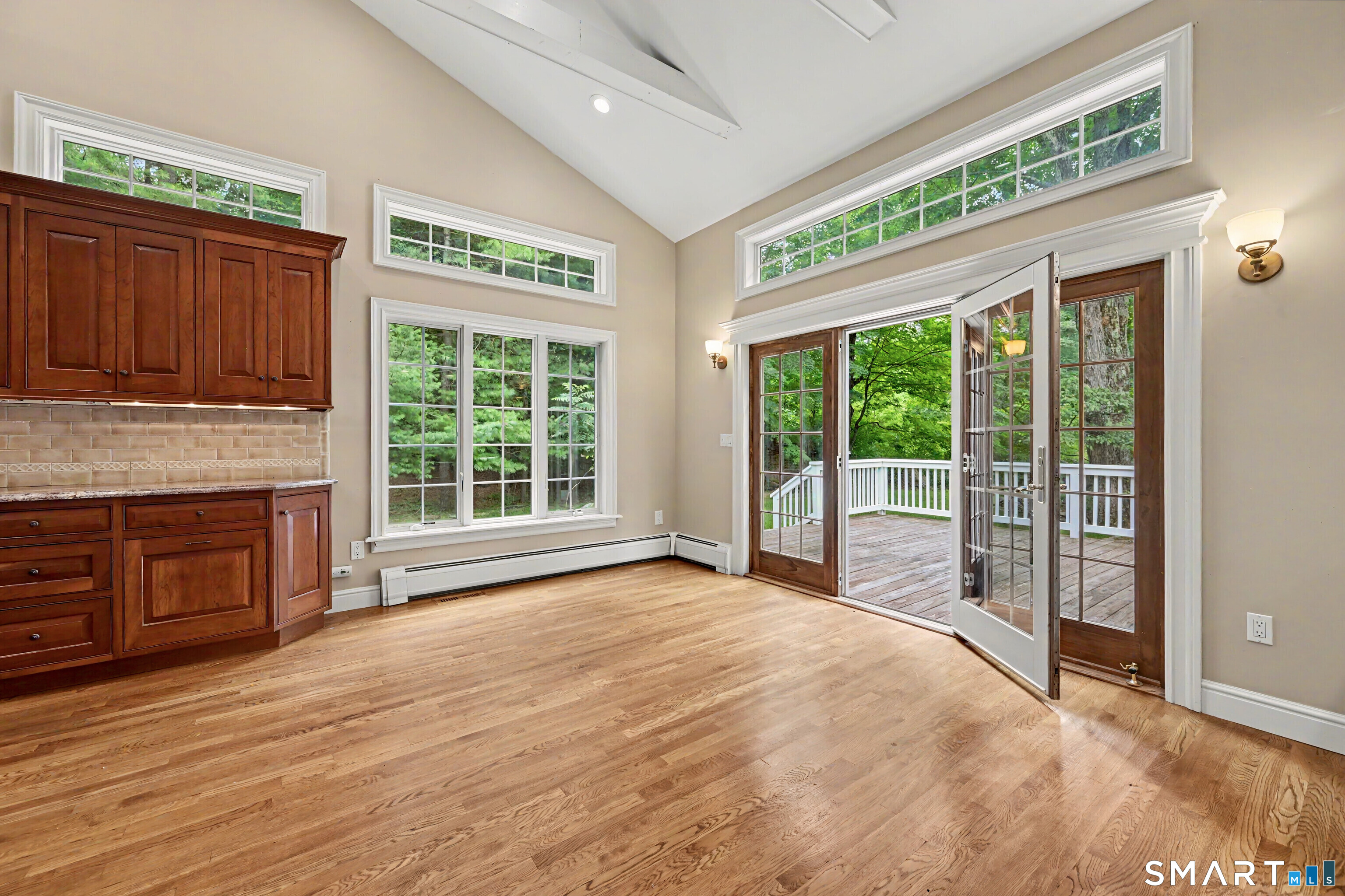 8 Indian Rock Place Property Photo 18