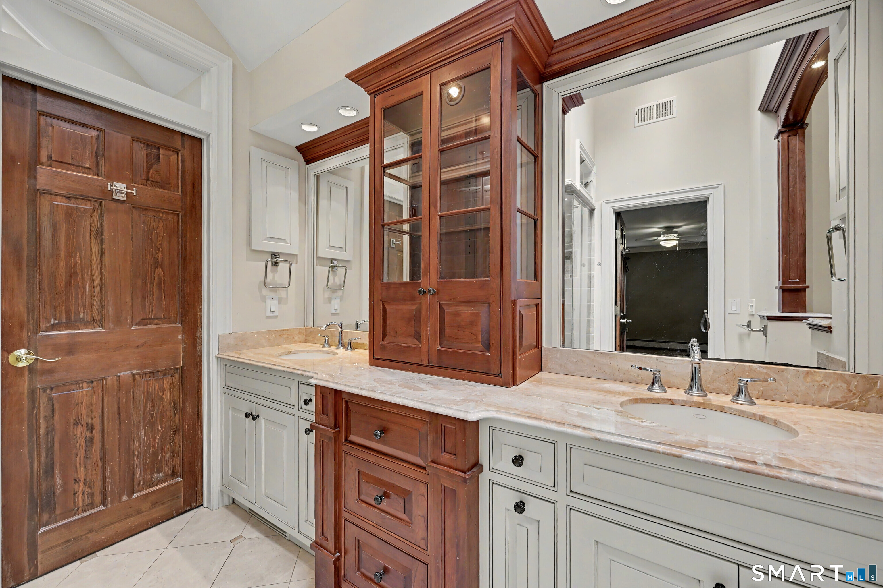 8 Indian Rock Place Property Photo 30