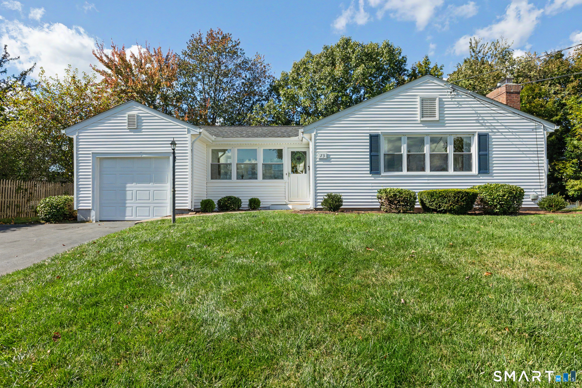 73 Knollwood Road Property Photo 1
