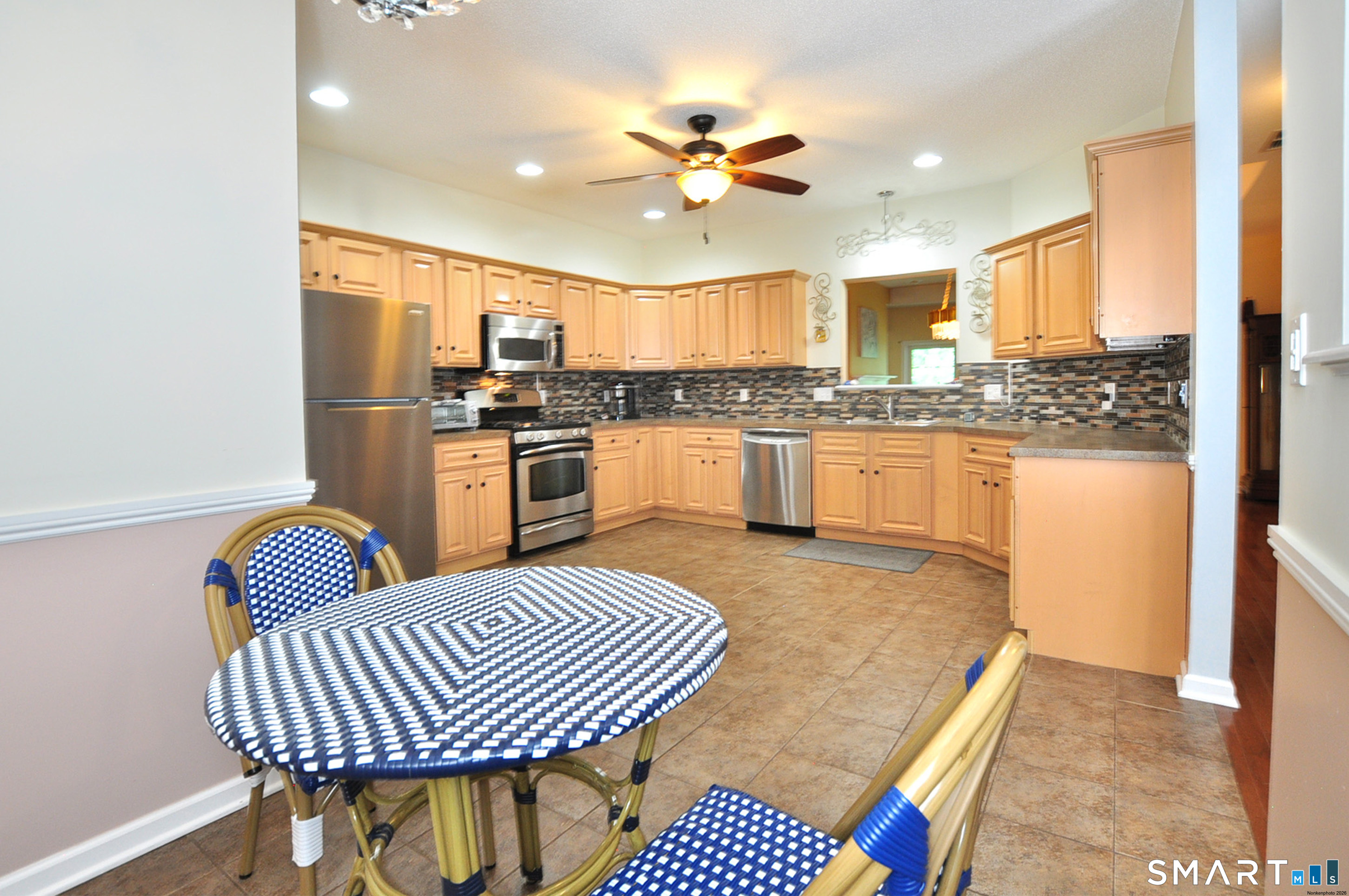 35 Todd 103 Street Property Photo 14