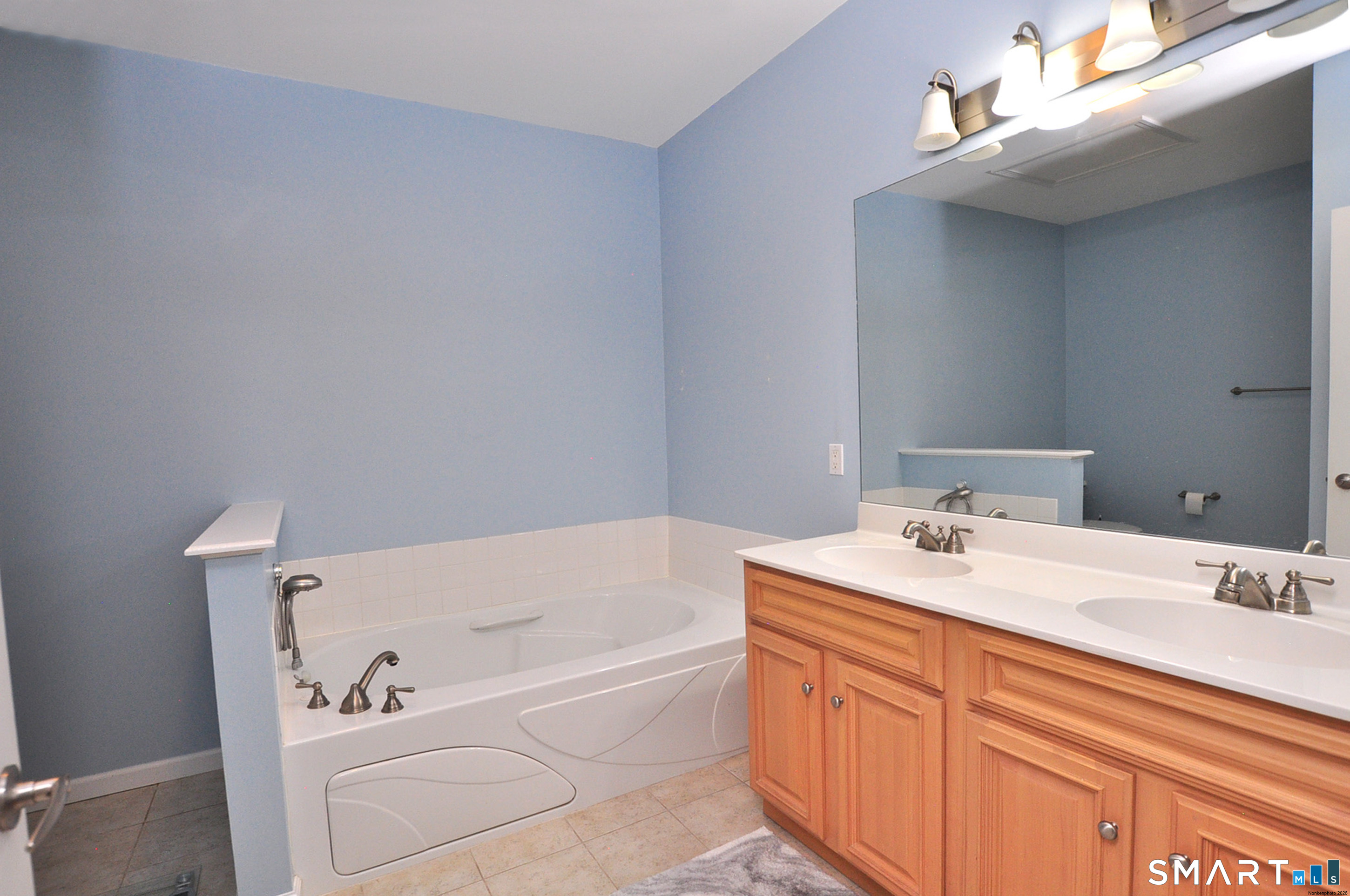 35 Todd 103 Street Property Photo 29