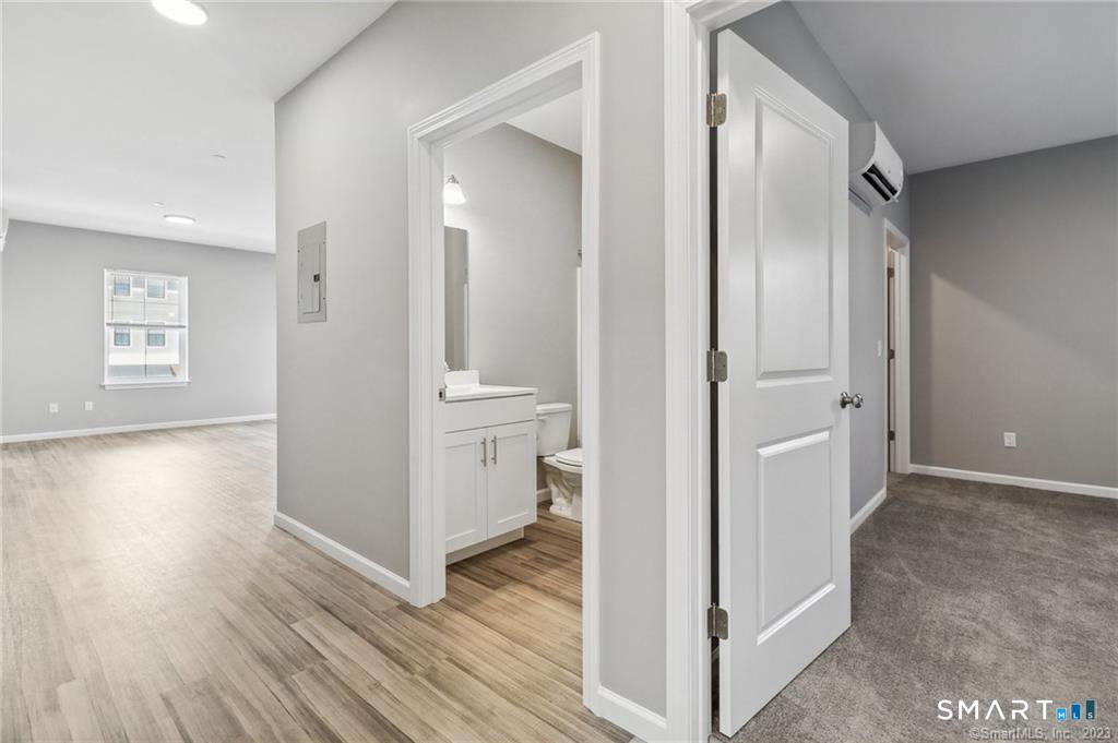 10 Steele 204 Boulevard Property Photo 2