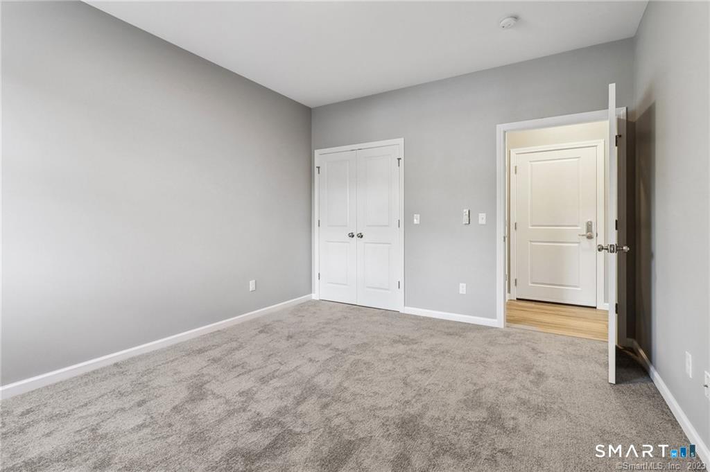 10 Steele 204 Boulevard Property Photo 7