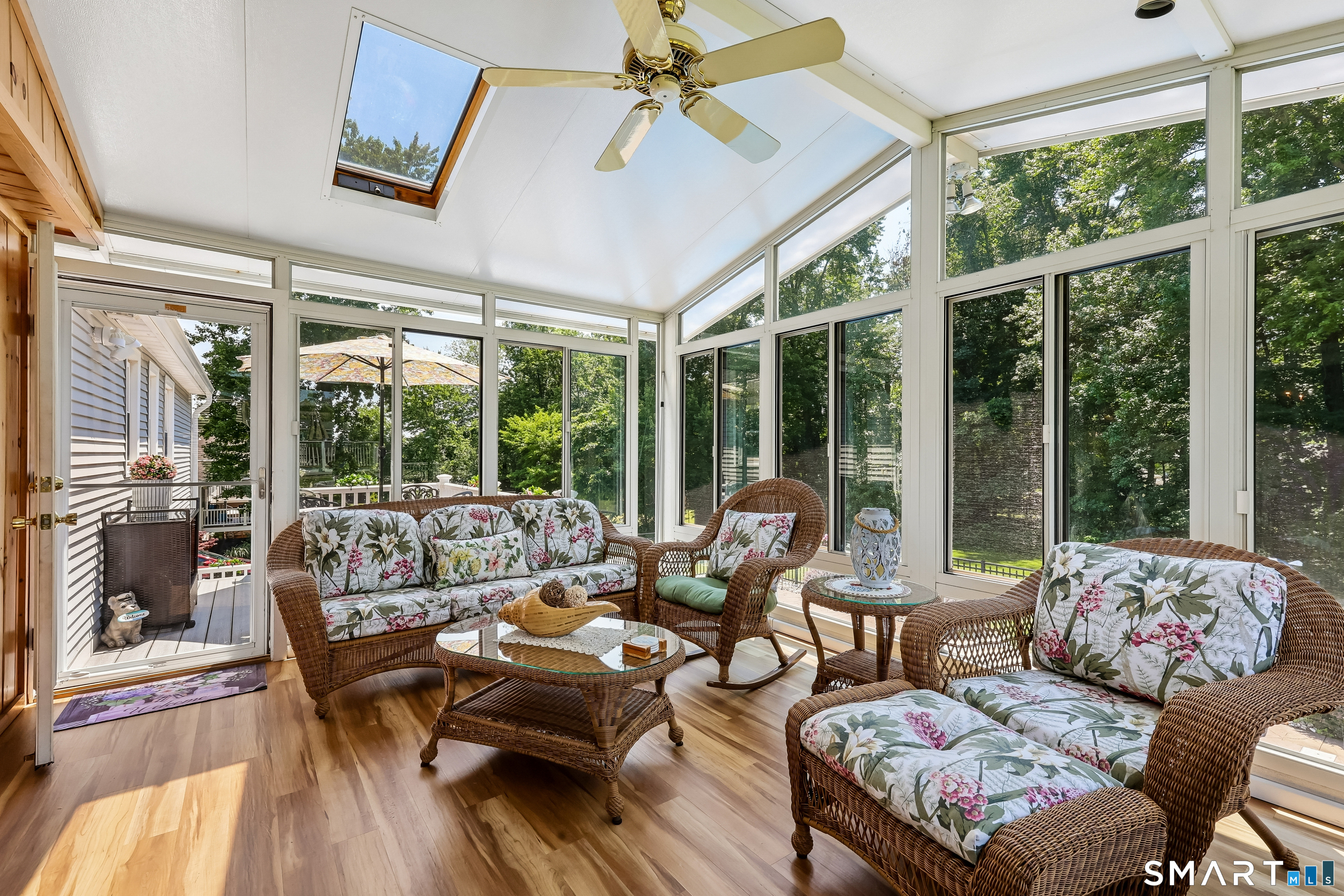 407 Curtiss Street Property Photo 14