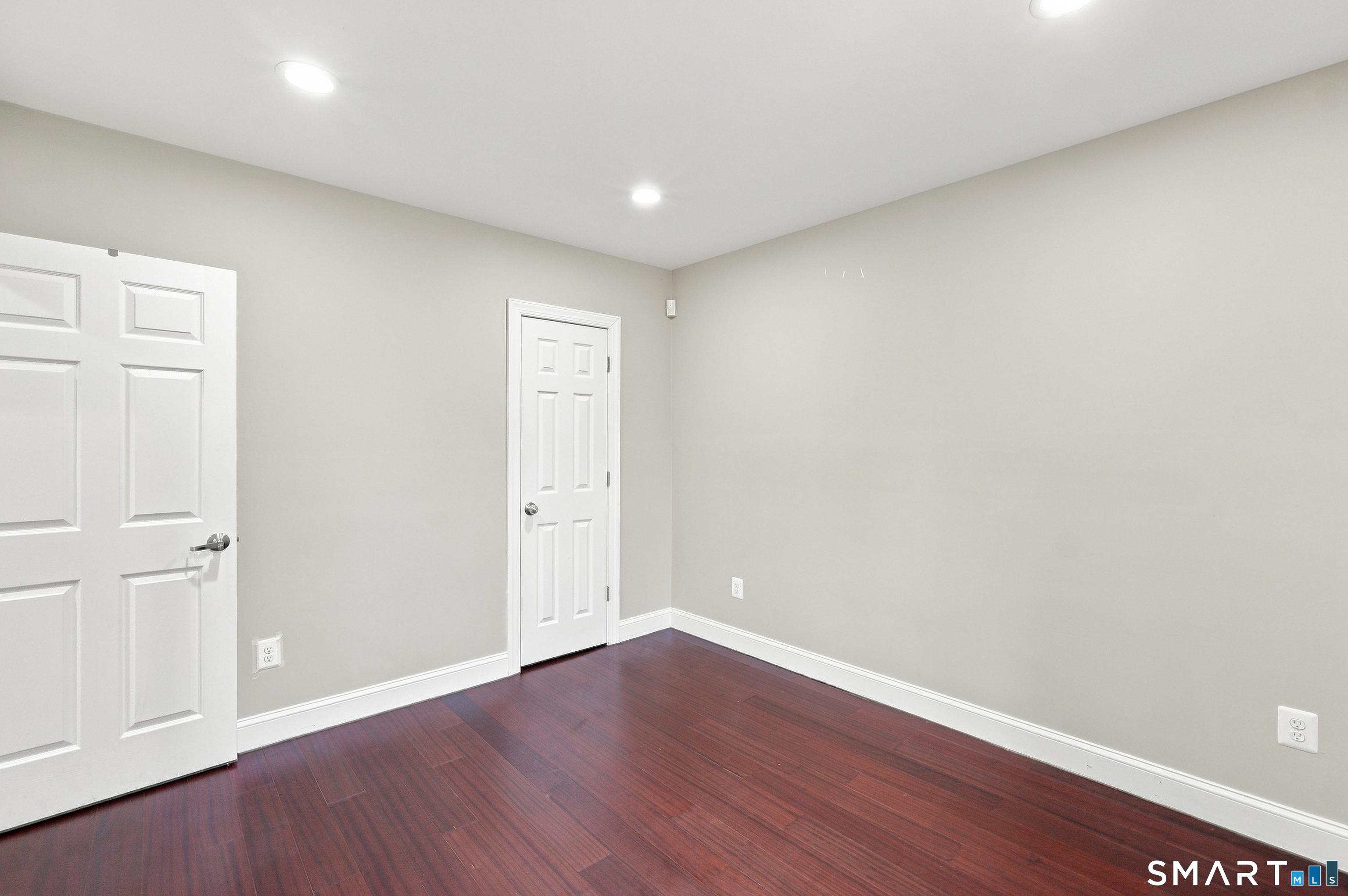 203 Russell Street Property Photo 15