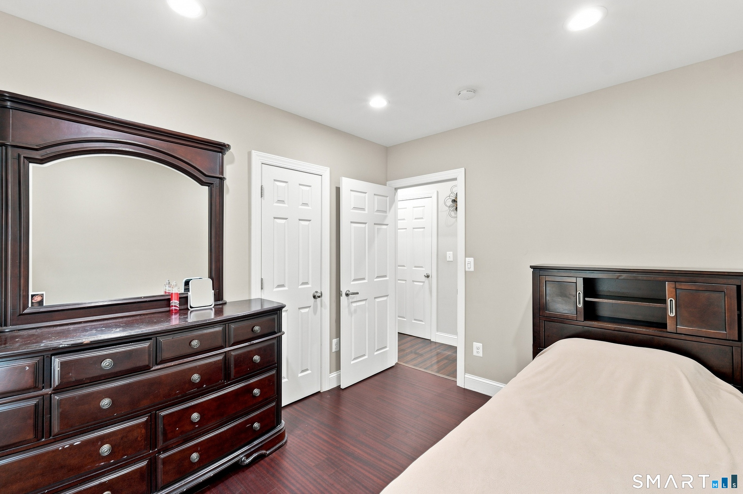 203 Russell Street Property Photo 18