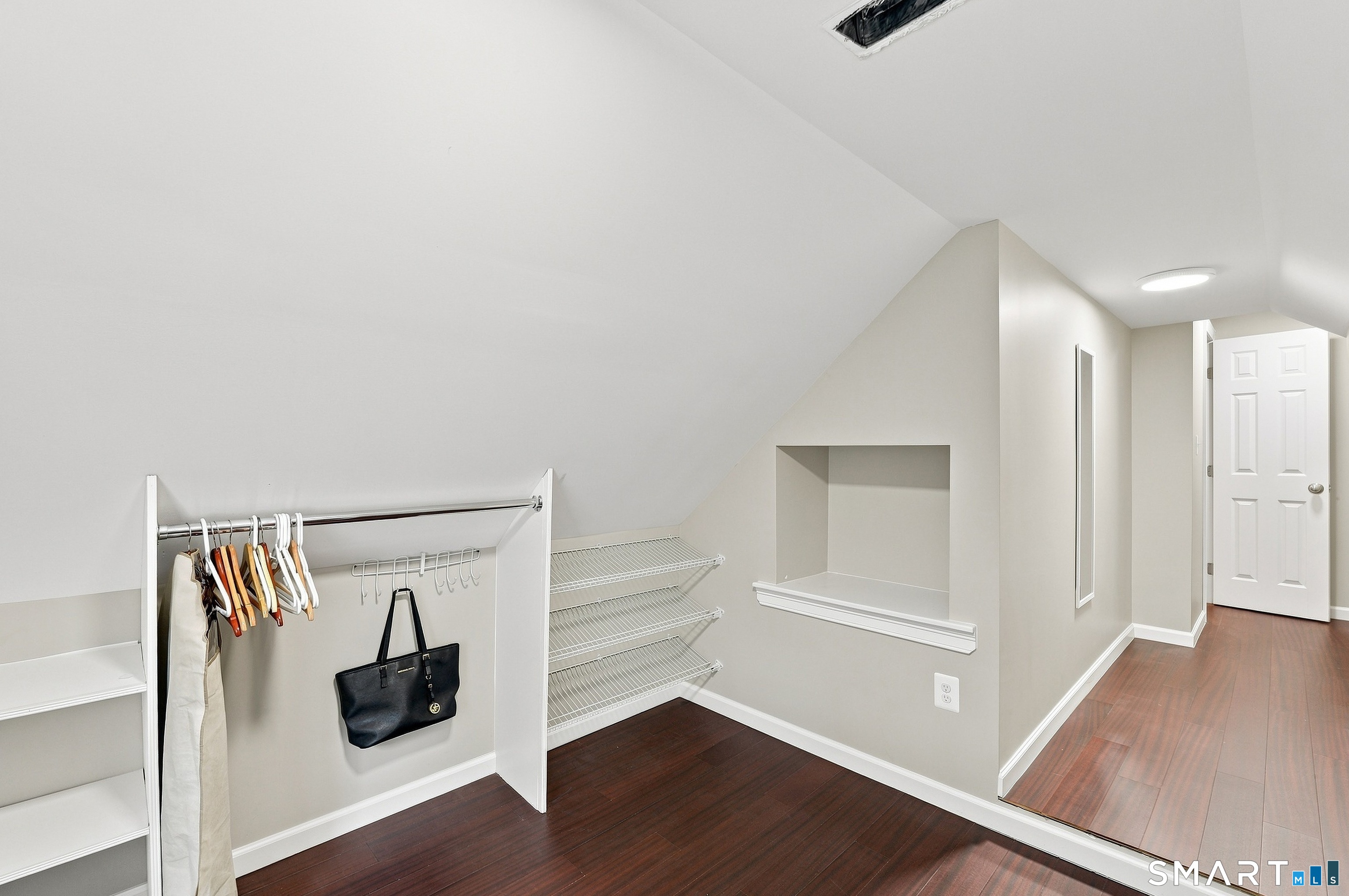203 Russell Street Property Photo 23