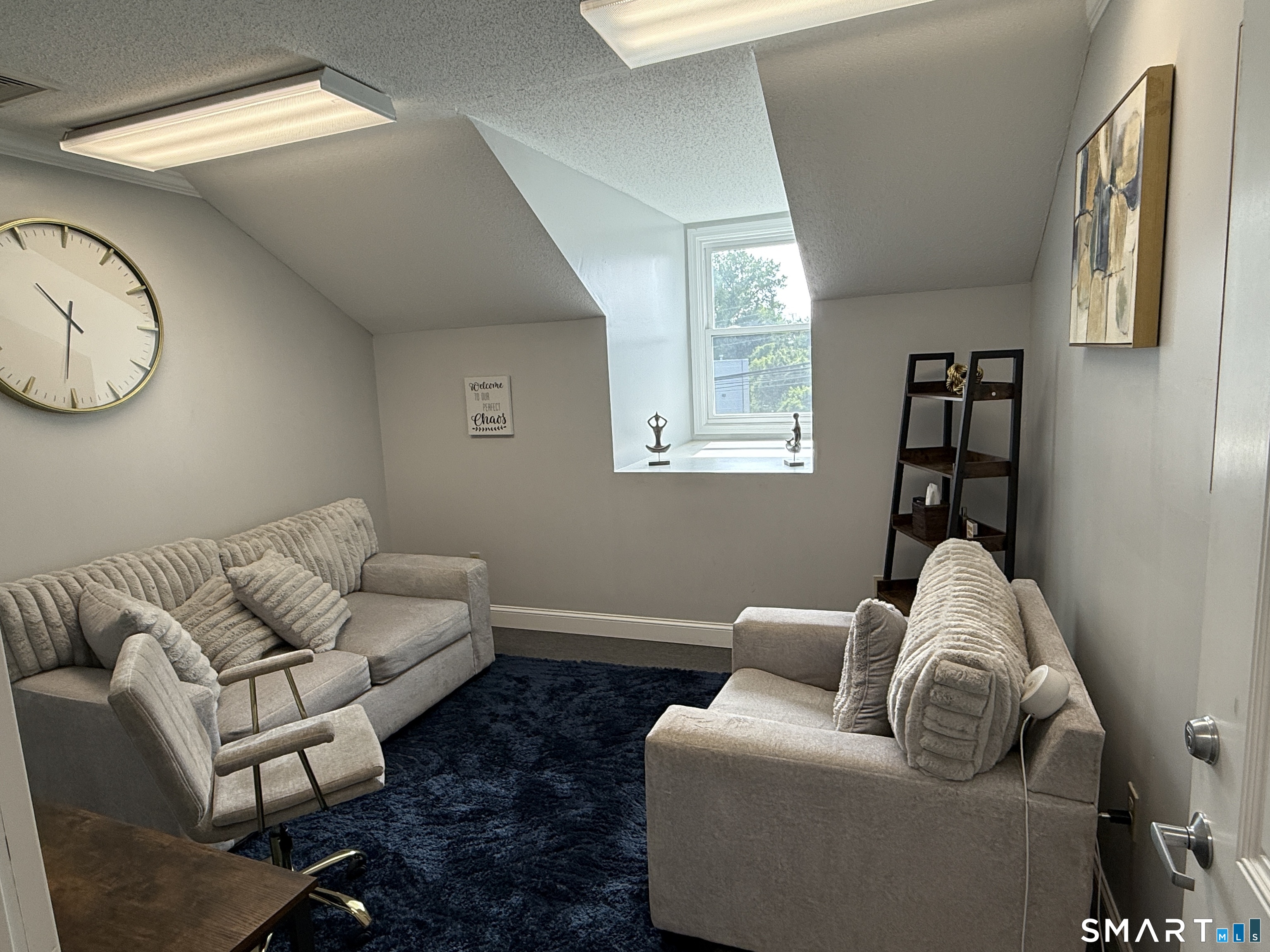 95-127 Fenn 107B Road Property Photo 1