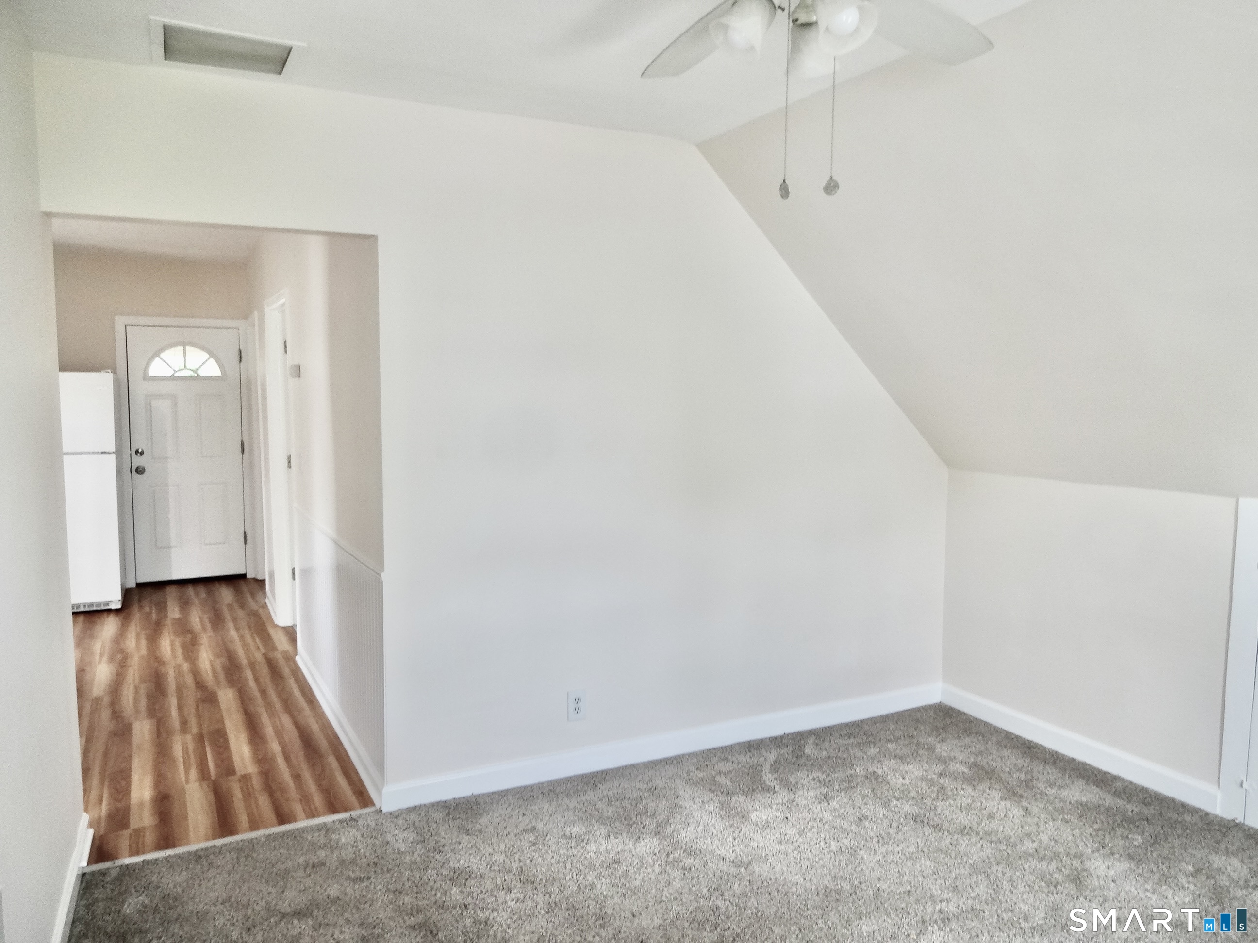 518 Midland 3rd Floor Avenue Property Photo 10