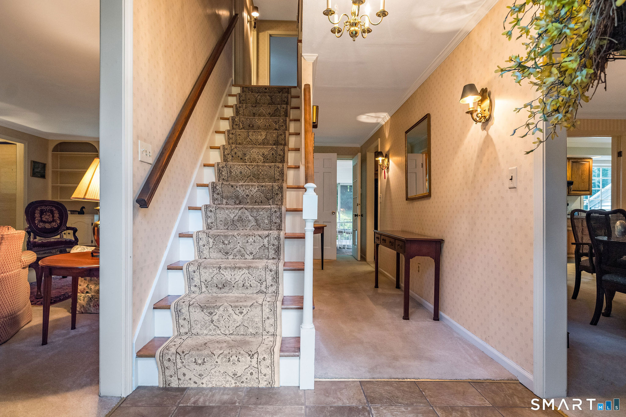 7 Milestone Lane Property Photo 6