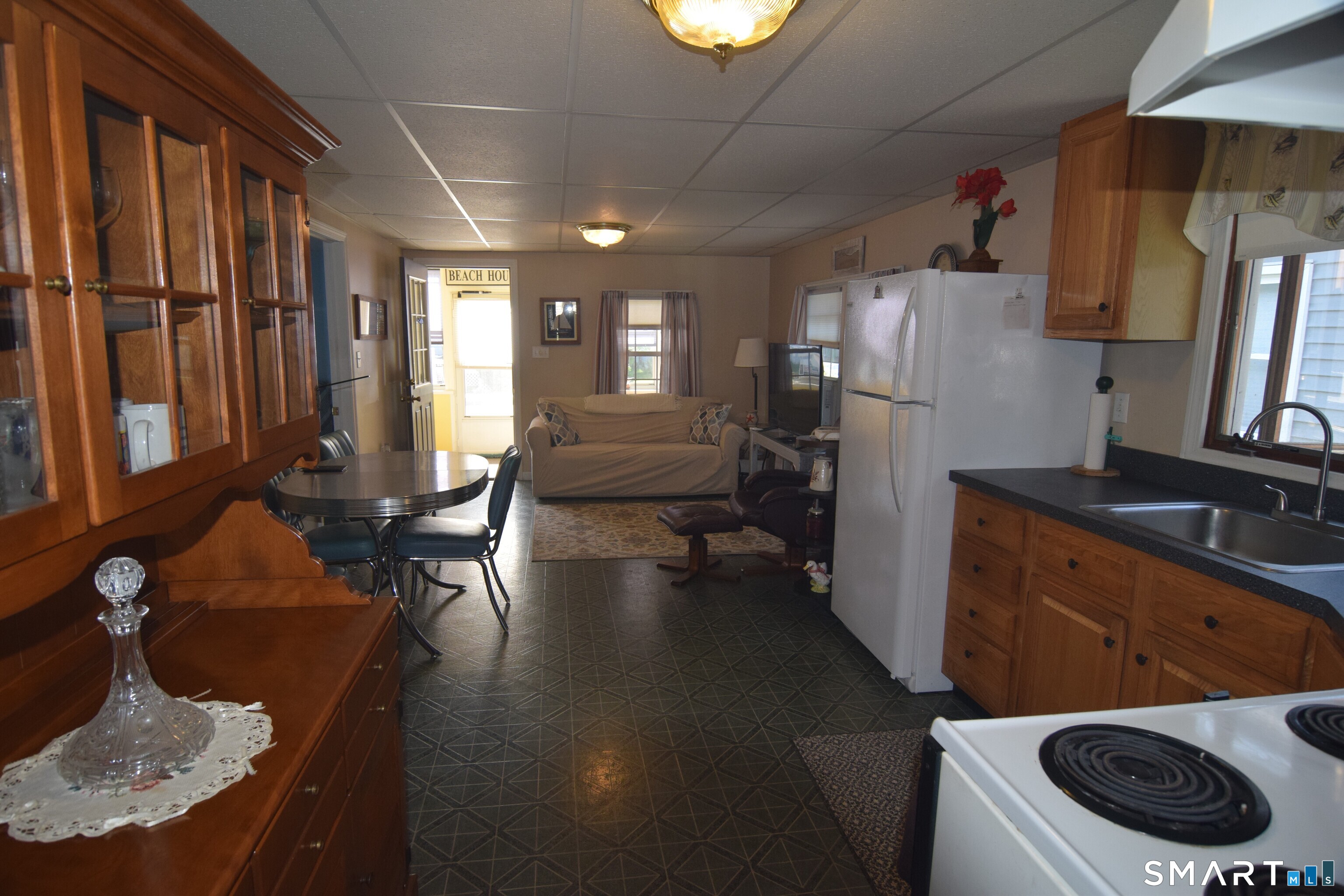 10 Hartford Avenue Property Photo 12