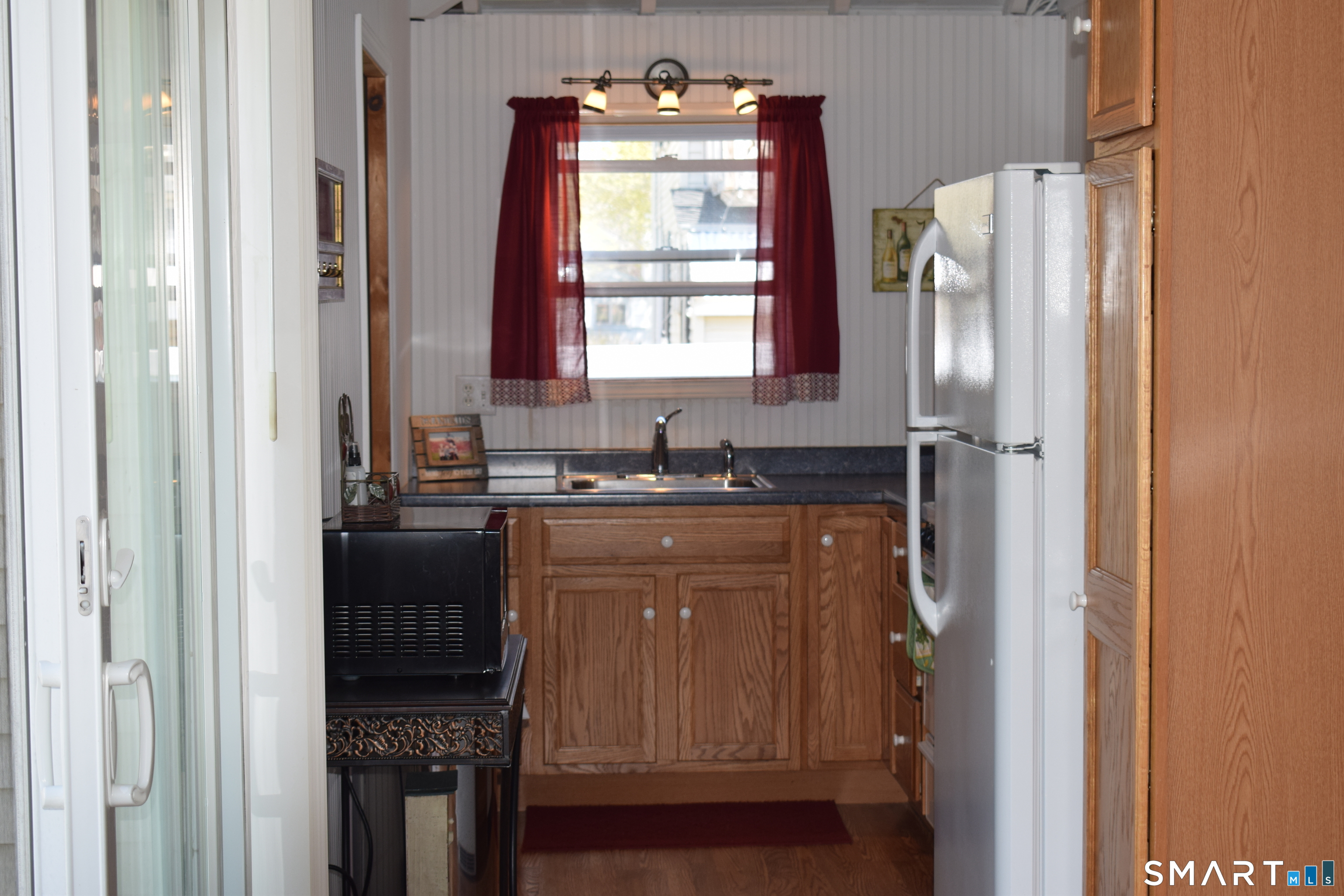 10 Hartford Avenue Property Photo 22