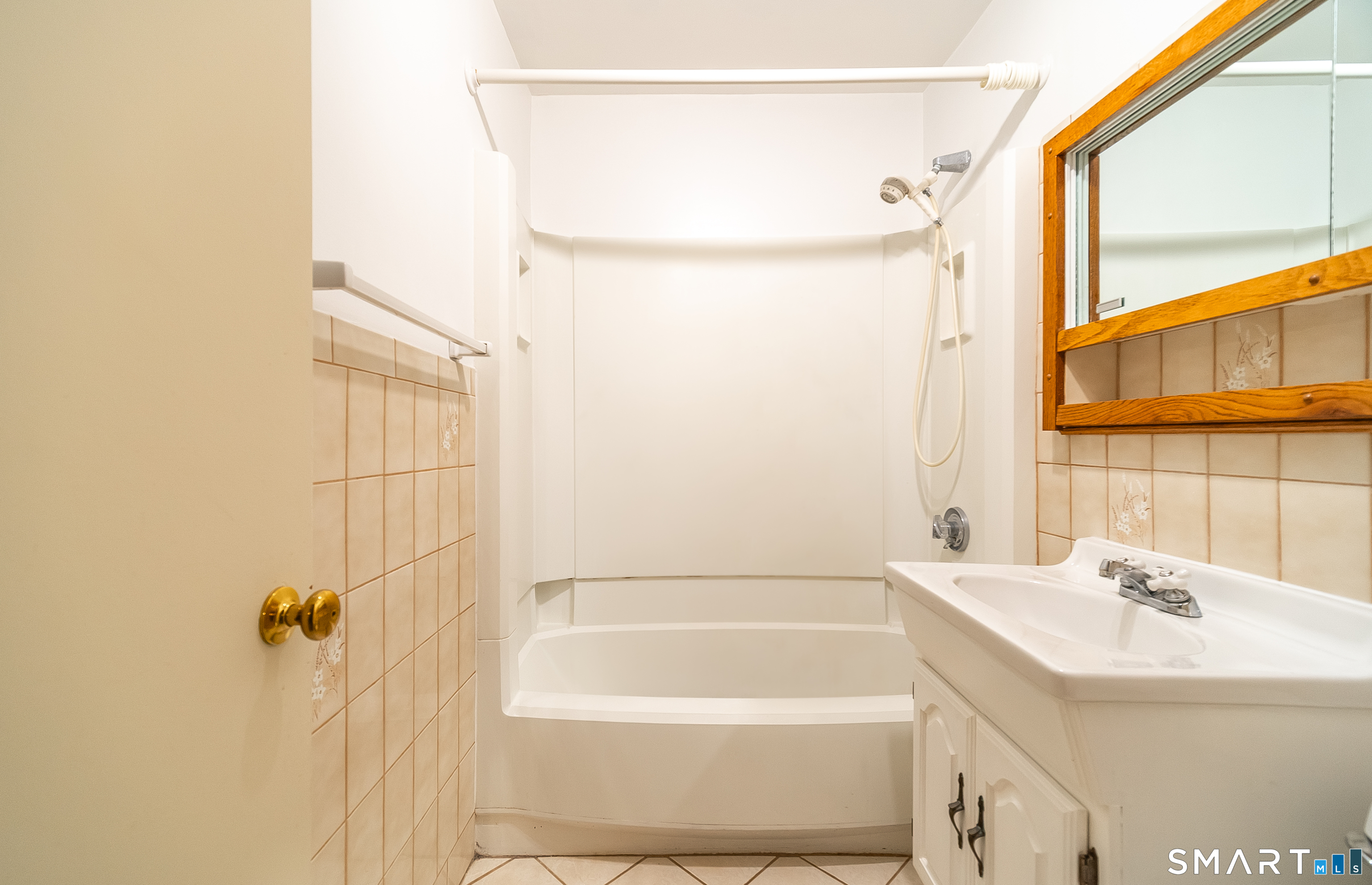 25 Lynn Drive Property Photo 13