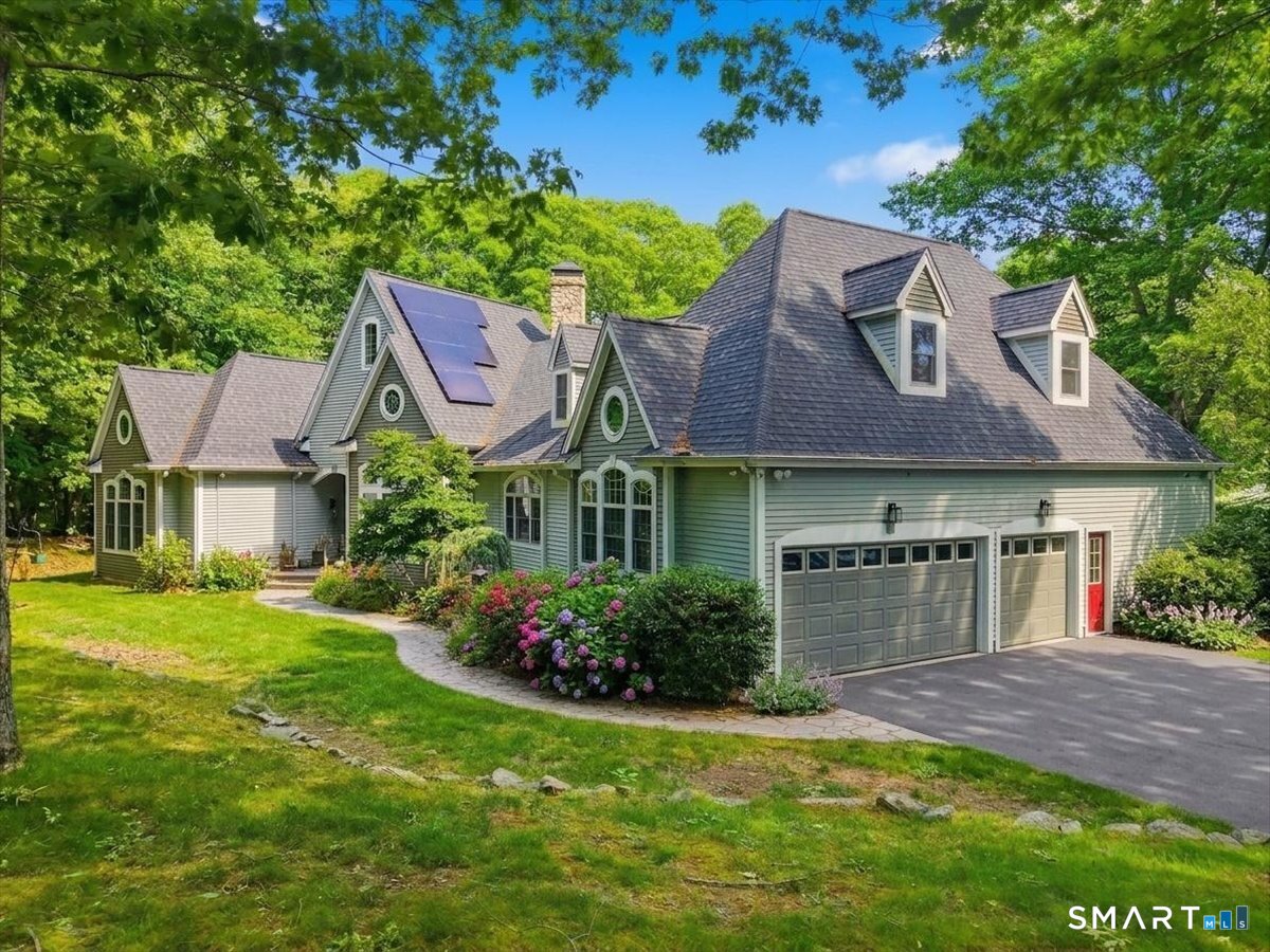 24 Bittersweet Way Property Photo 1