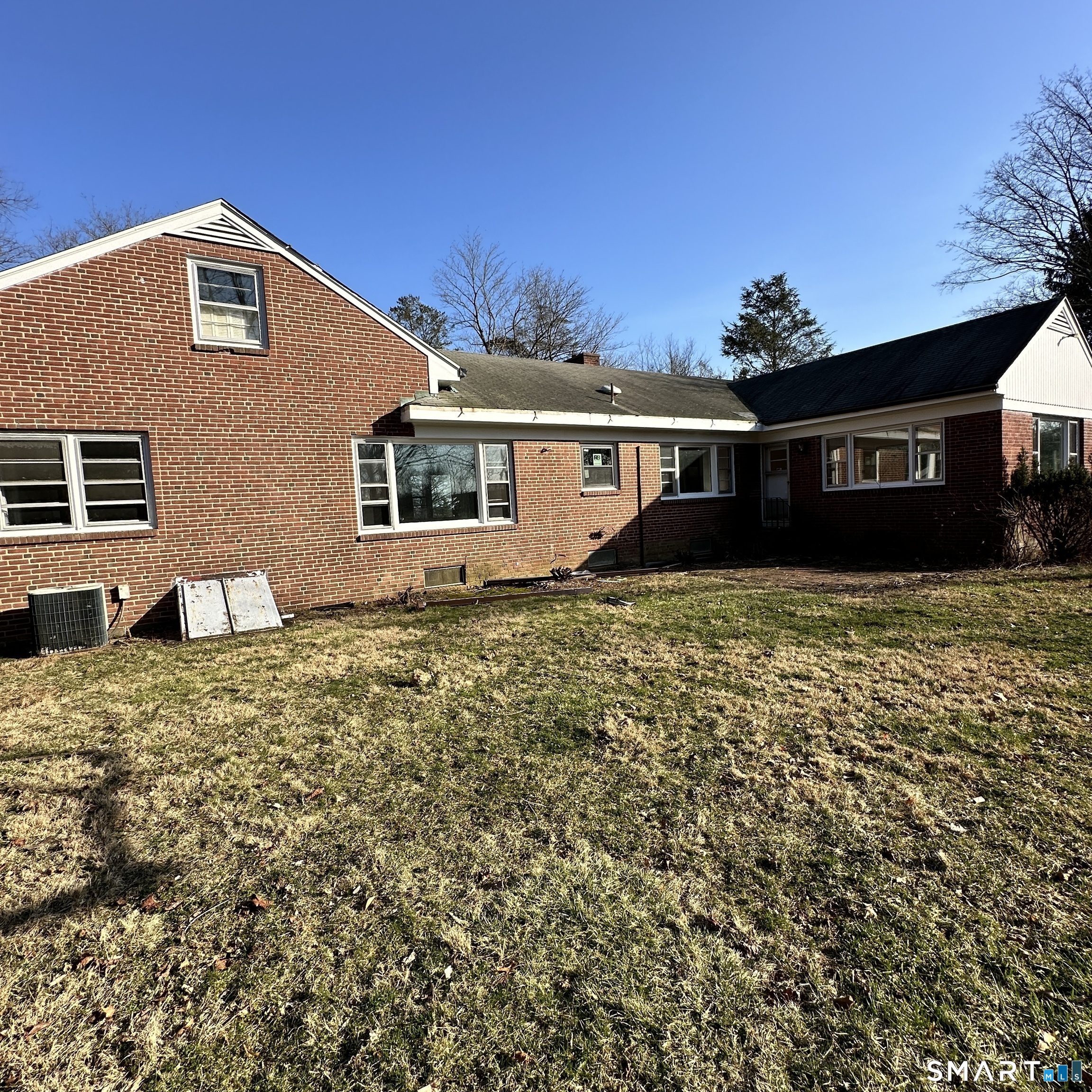 167 Kings Highway Property Photo 6