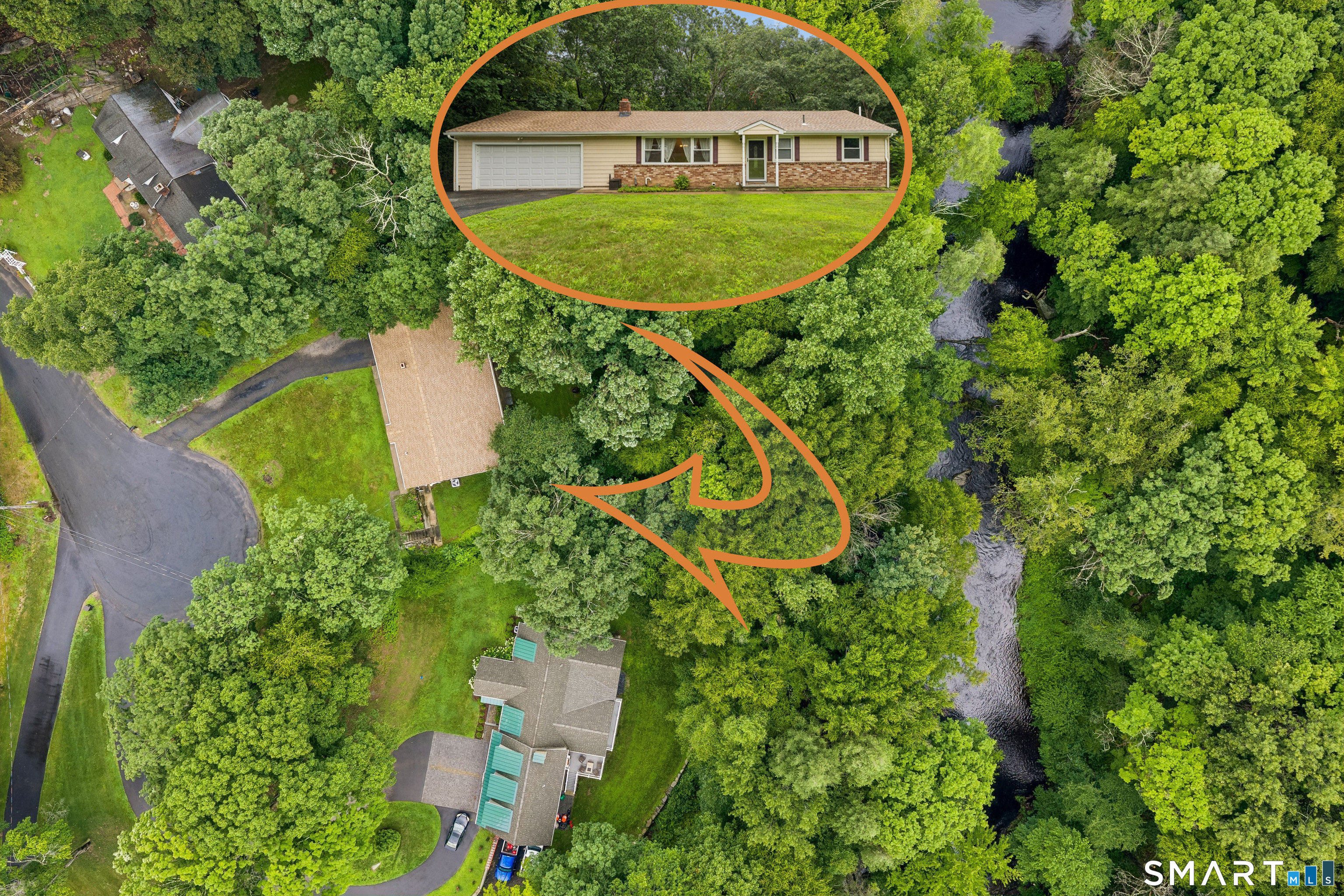 28 Andrew Drive Property Photo 2