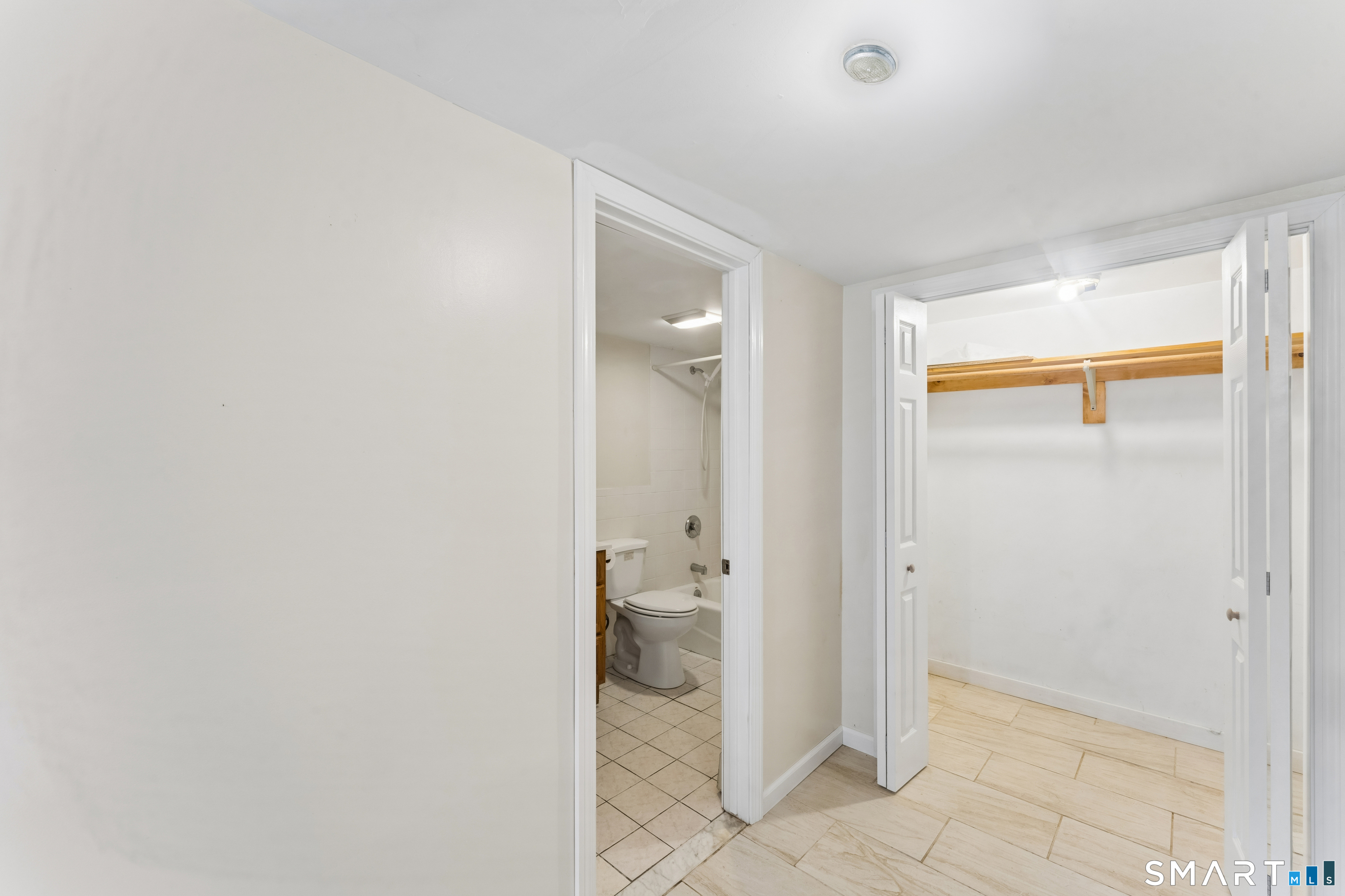 28 Andrew Drive Property Photo 36