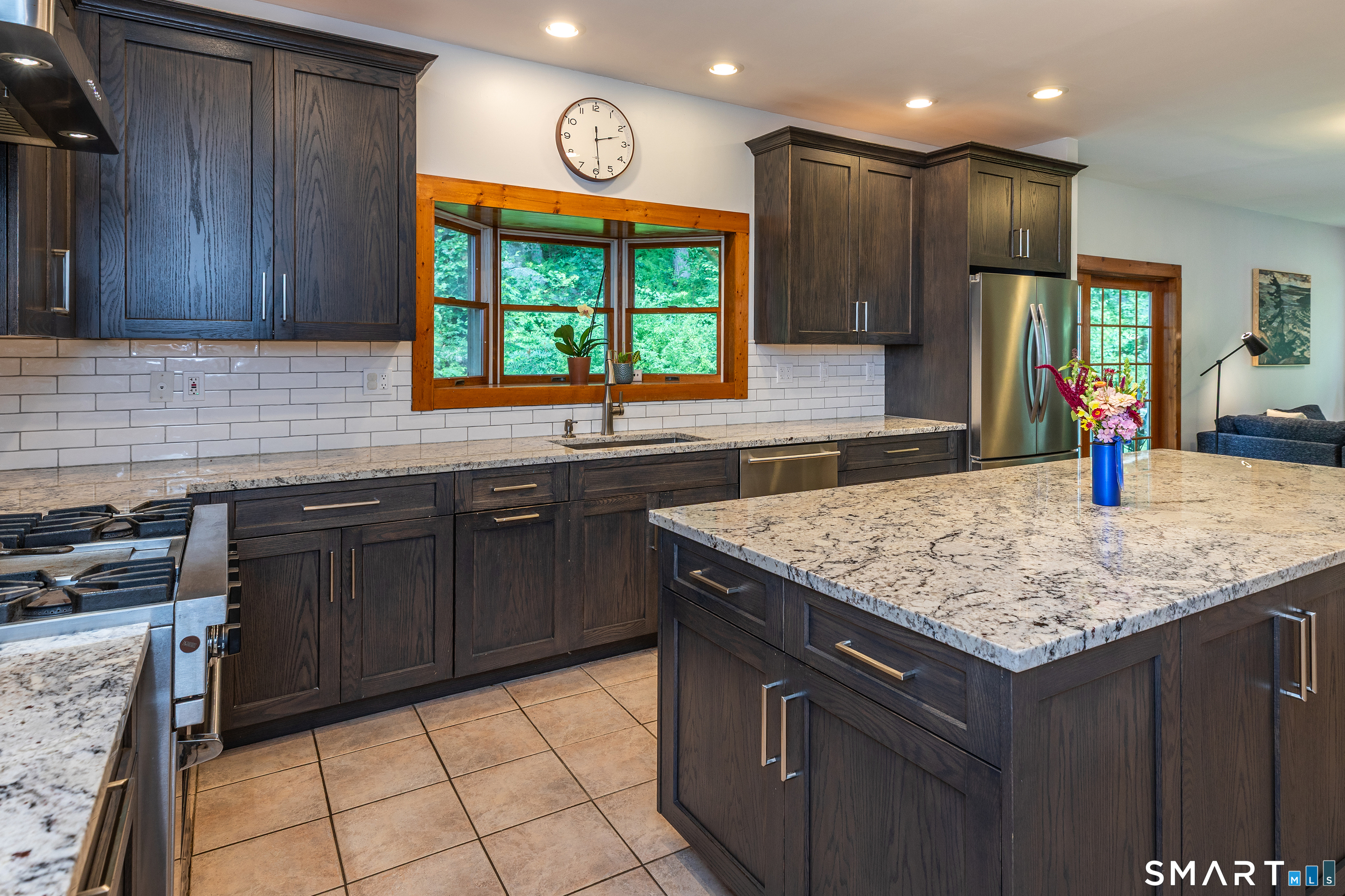 34 Hardscrabble Road Property Photo 4