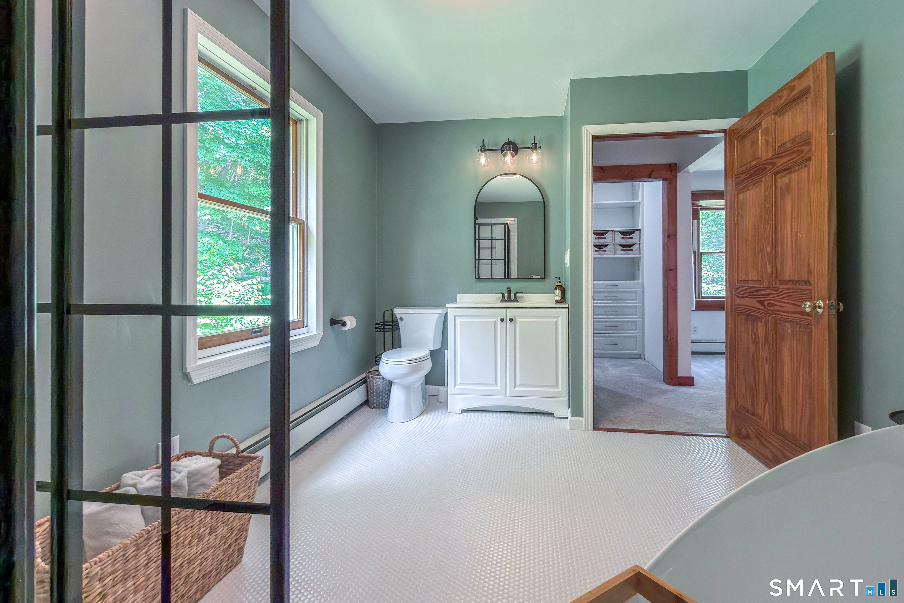 34 Hardscrabble Road Property Photo 25