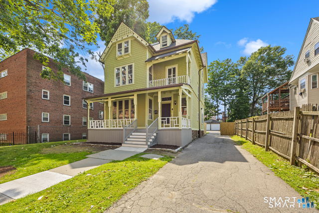 11 Marshall Street Property Photo 2
