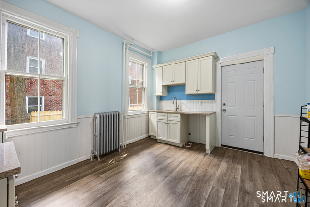 11 Marshall Street Property Photo 12