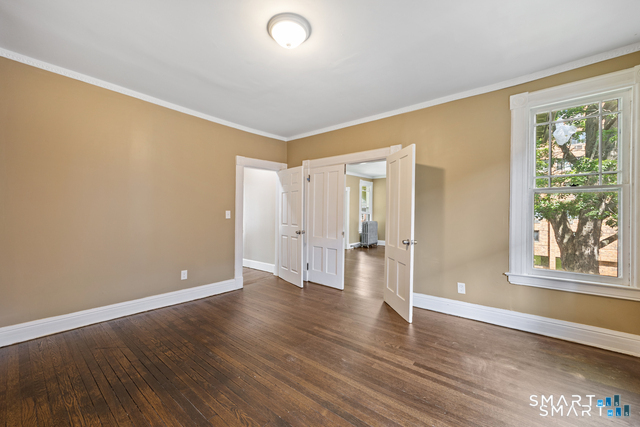 11 Marshall Street Property Photo 27