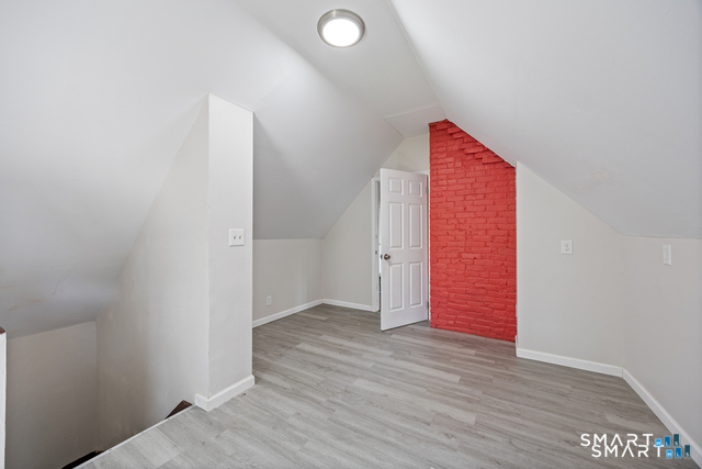 11 Marshall Street Property Photo 36