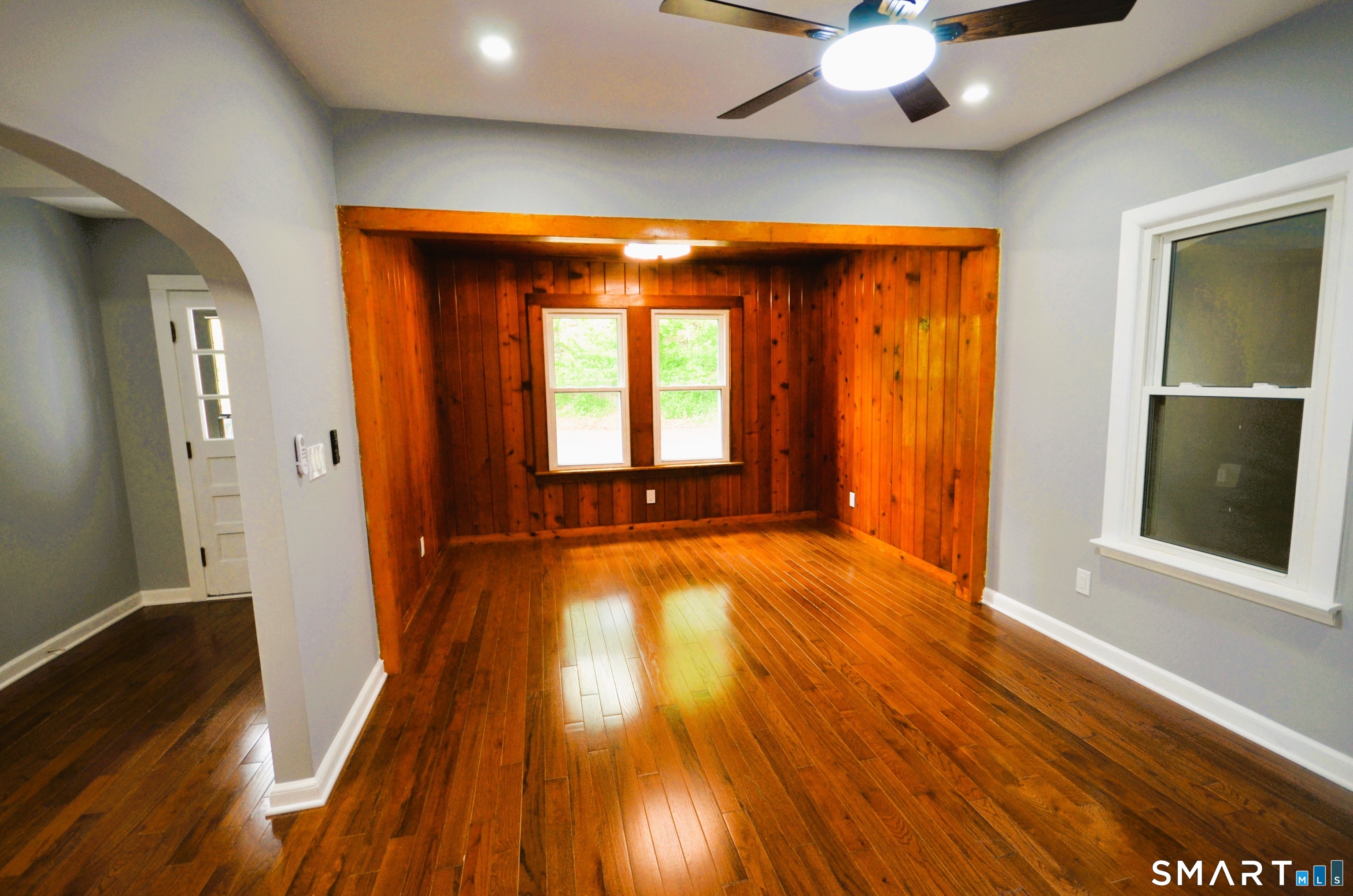 275 Riverview Avenue Property Photo 14