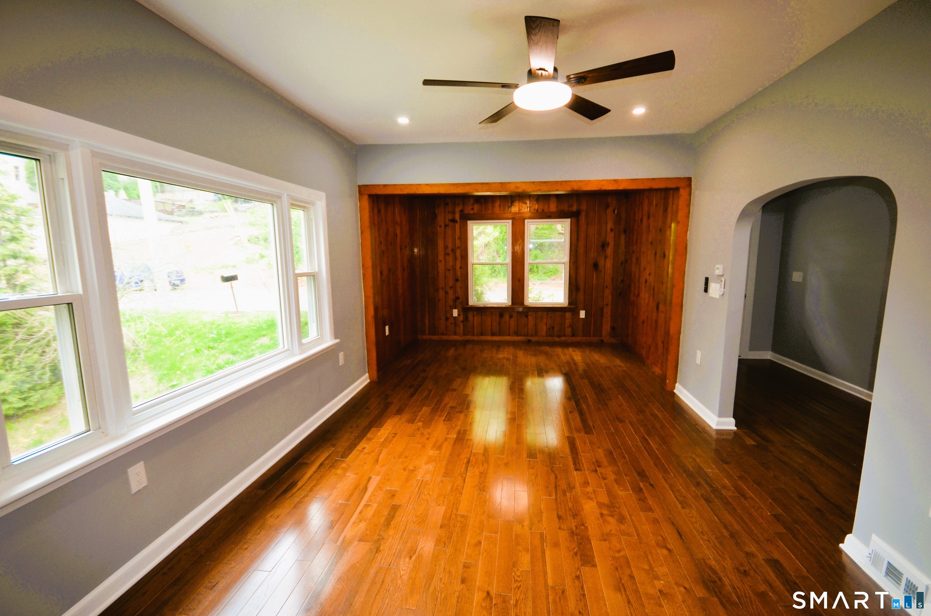 275 Riverview Avenue Property Photo 15