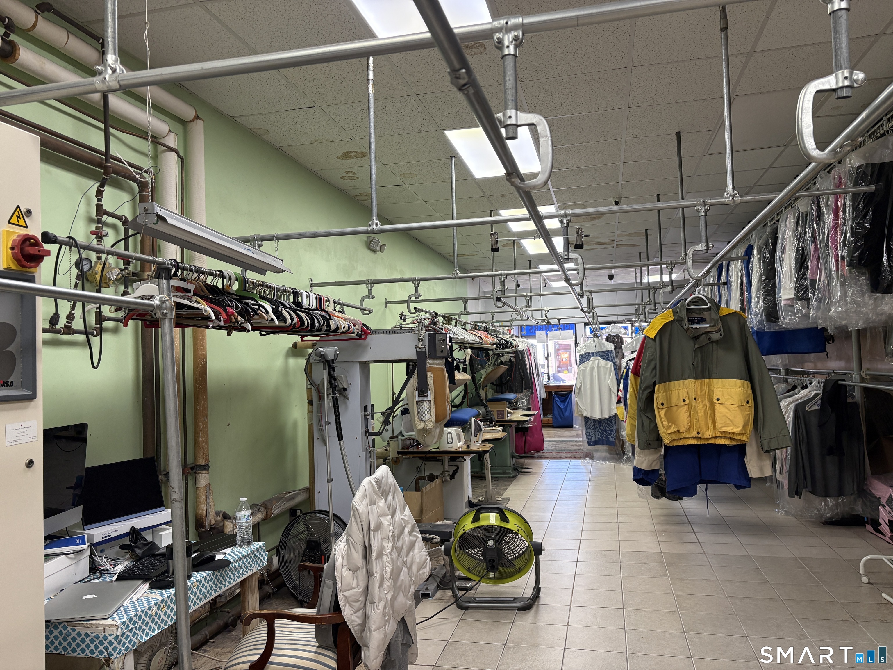 Whalley Avenue Property Photo 28