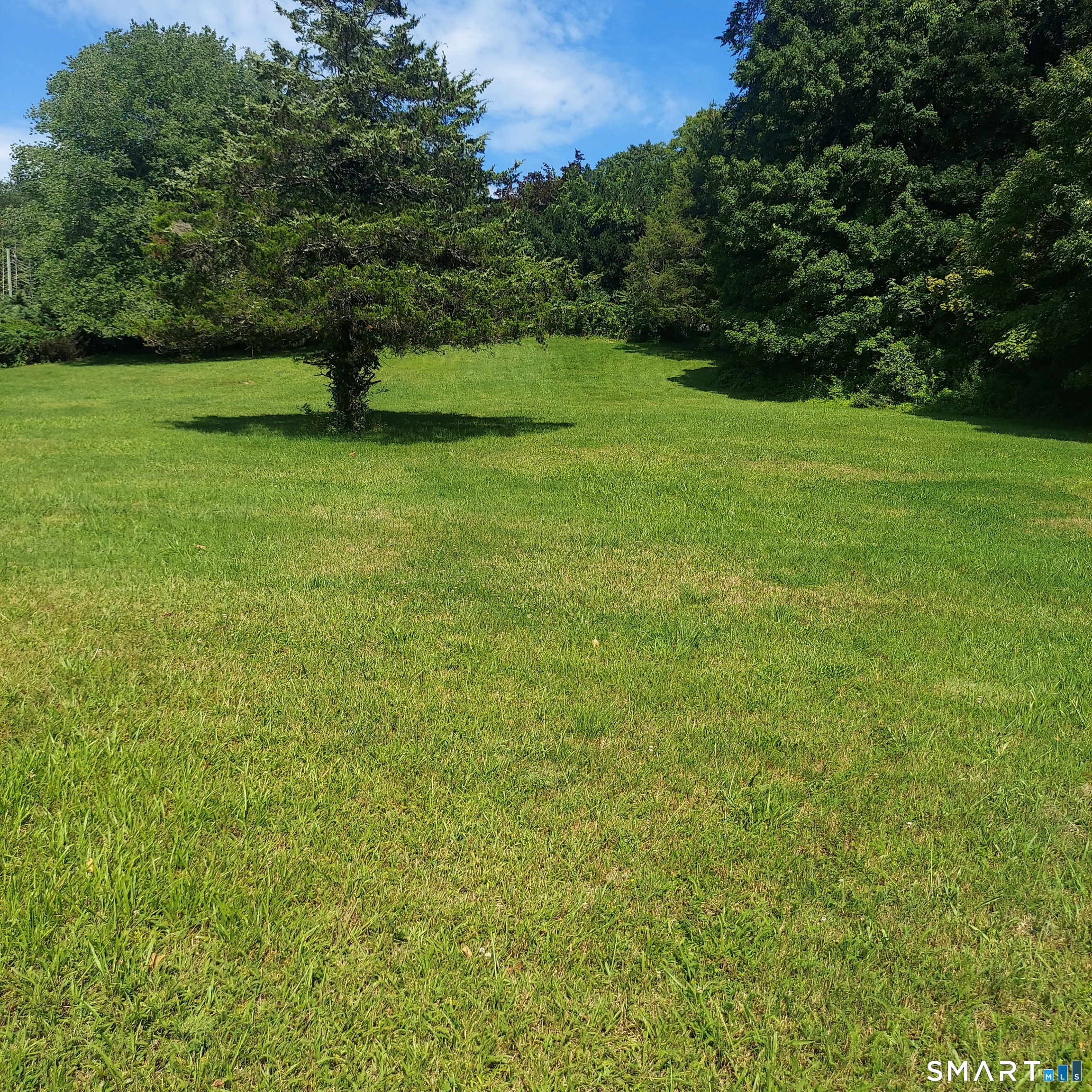 375 Hartford Road Property Photo 1