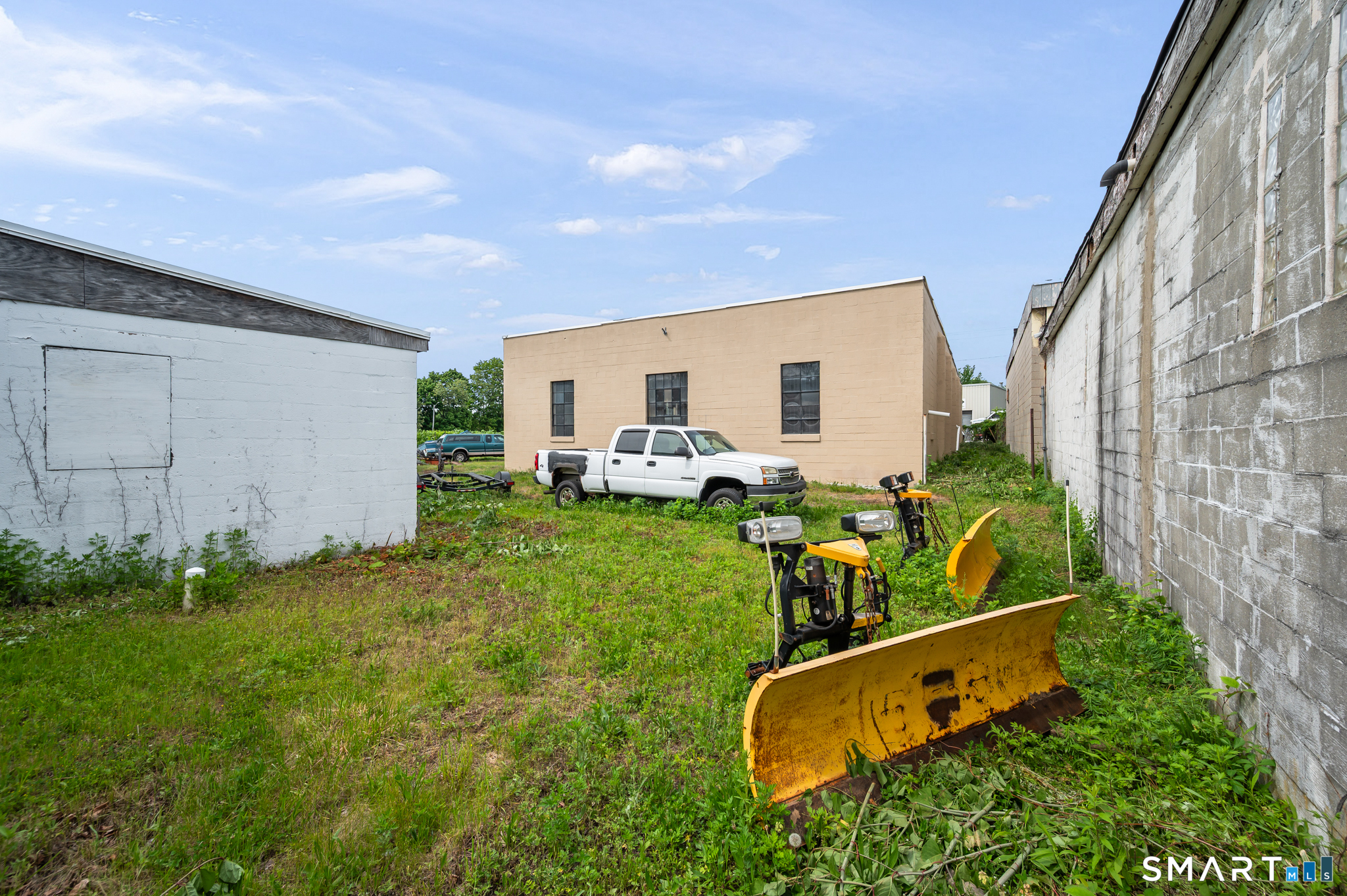 100 Barclay Street Property Photo 3