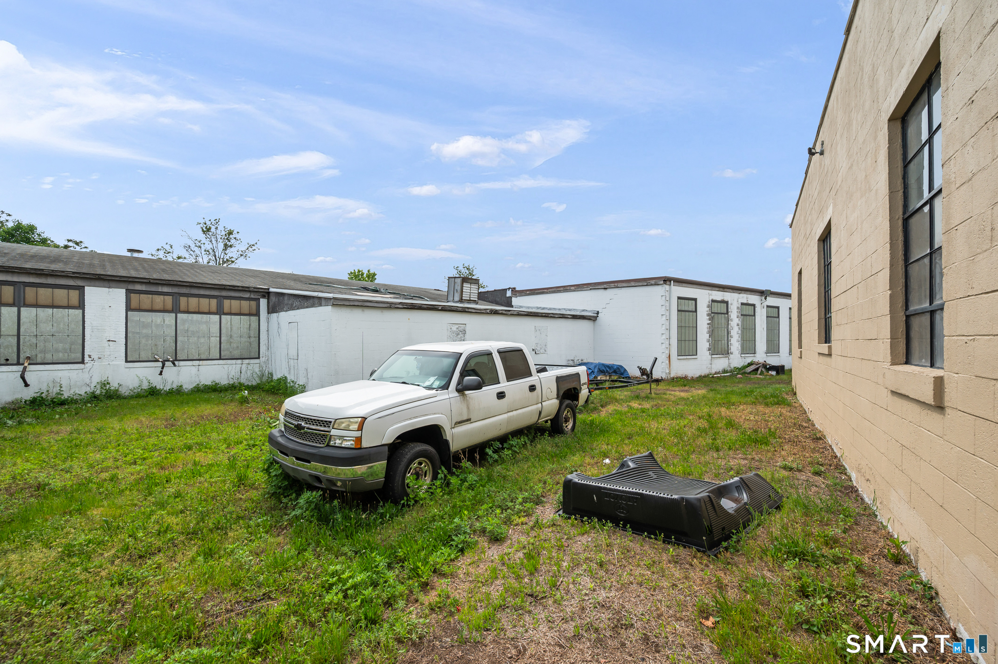 100 Barclay Street Property Photo 5
