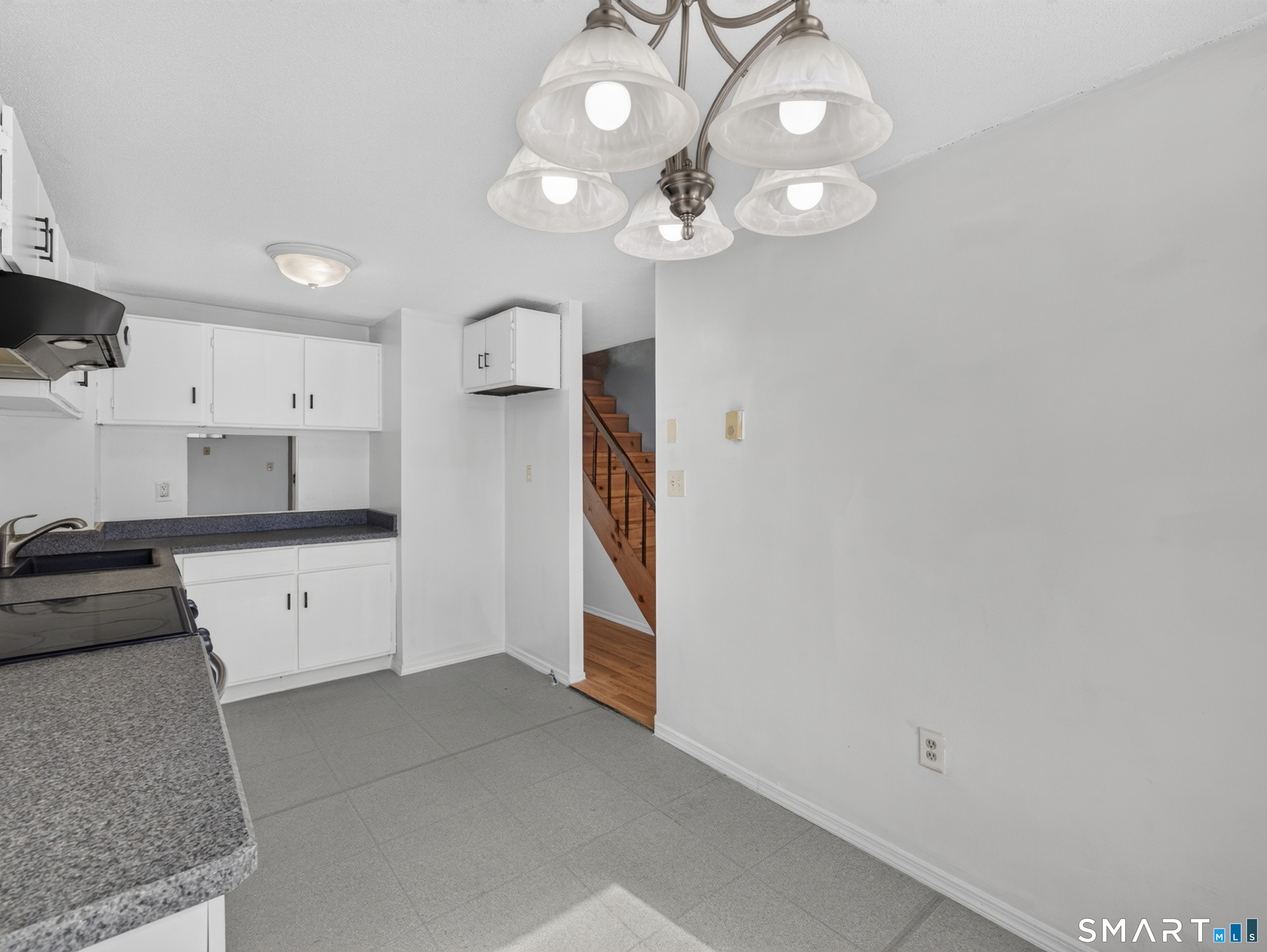 520 Shennecossett 7 Road Property Photo 15