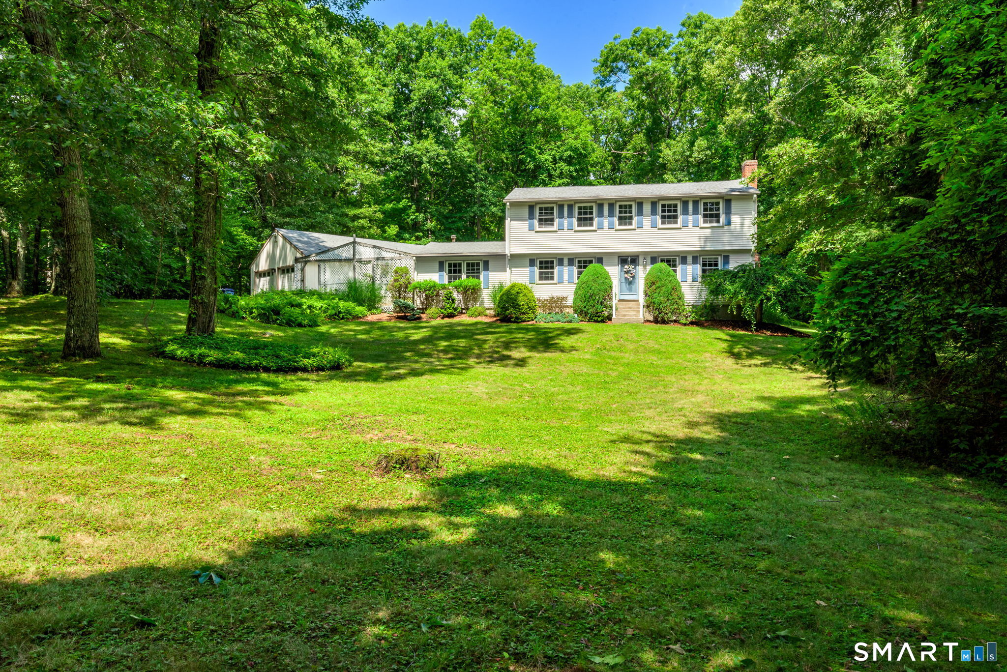 136 Dickinson Road Property Photo 1