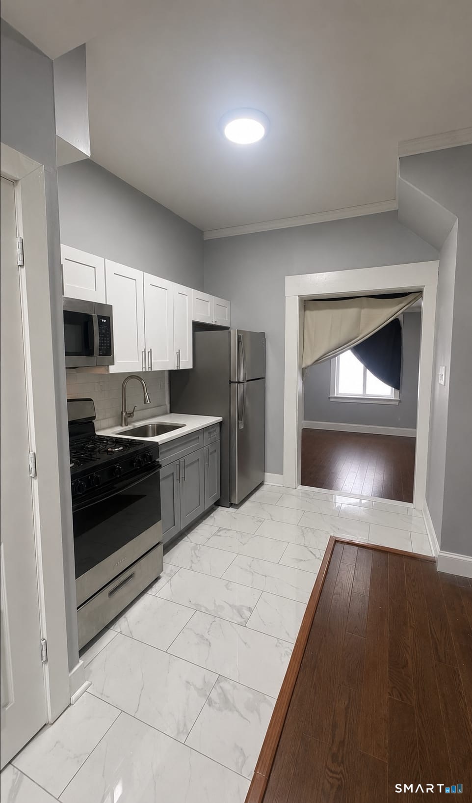 148 Rosette 1F Street Property Photo 1
