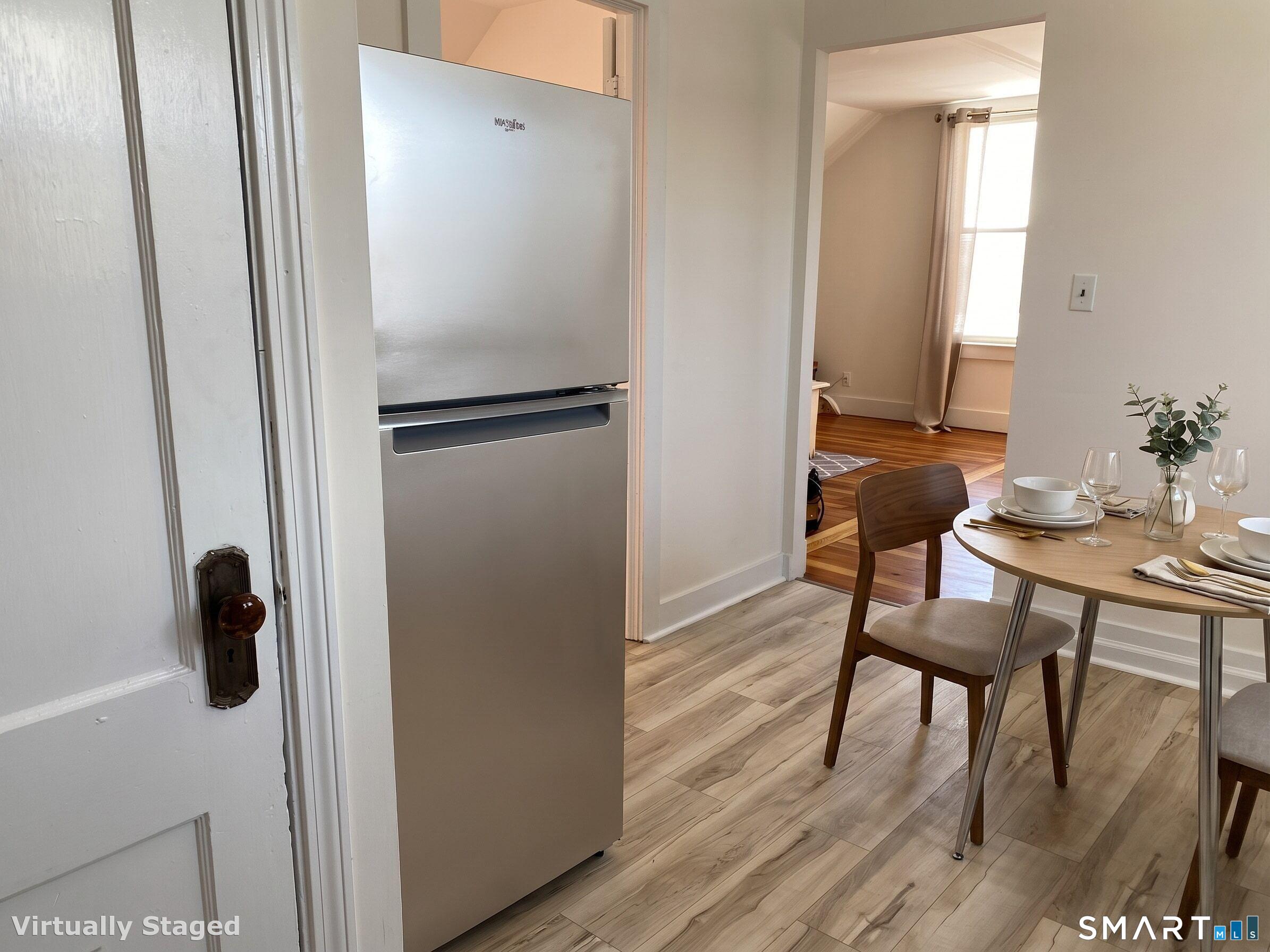 51 Indian Neck Avenue Property Photo 4