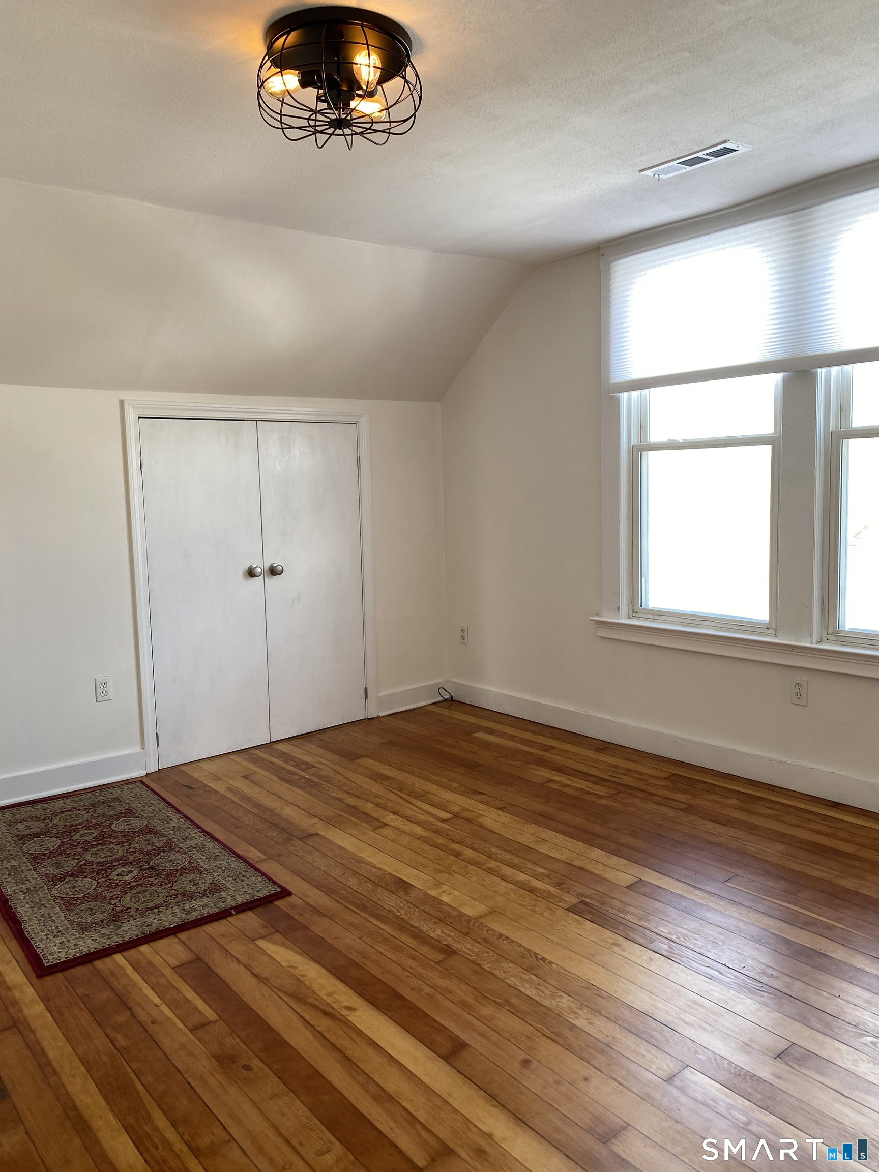 51 Indian Neck Avenue Property Photo 7