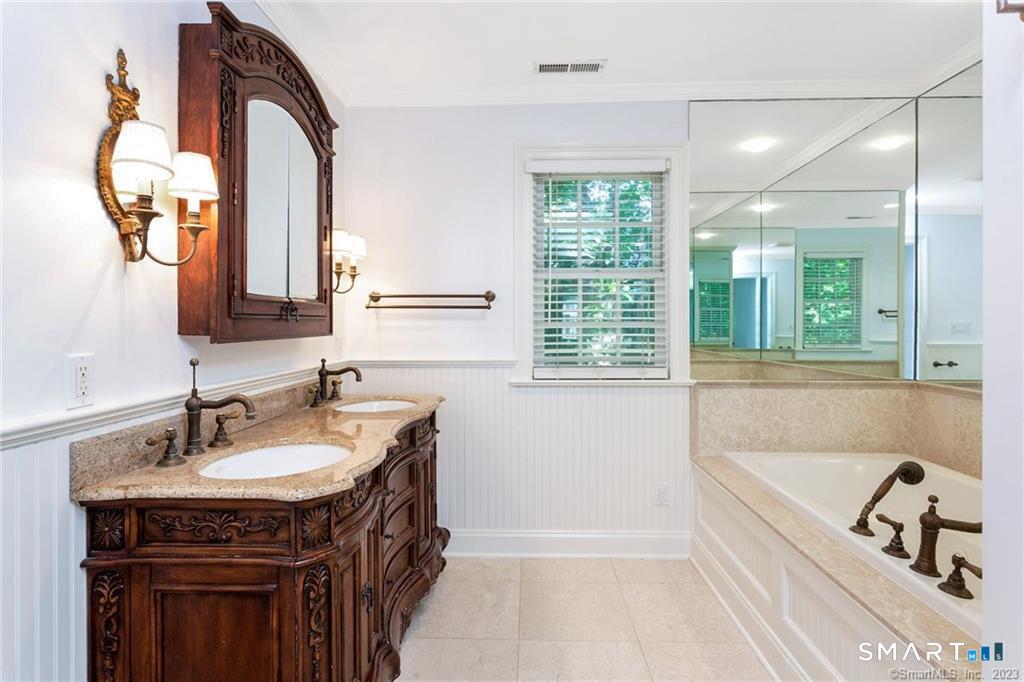 18 Osee Place Property Photo 23