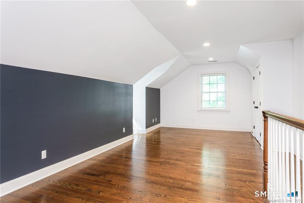 18 Osee Place Property Photo 28