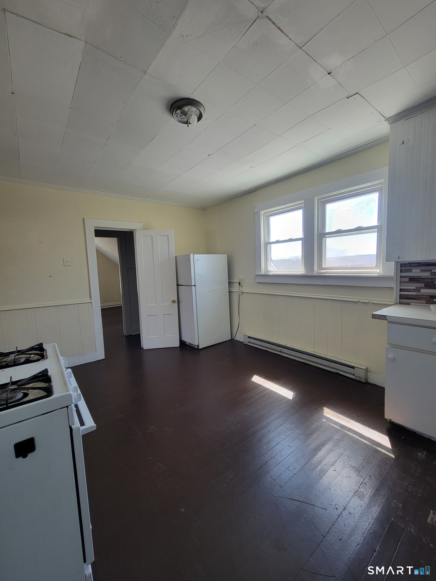 120 North 3 Street Property Photo 5