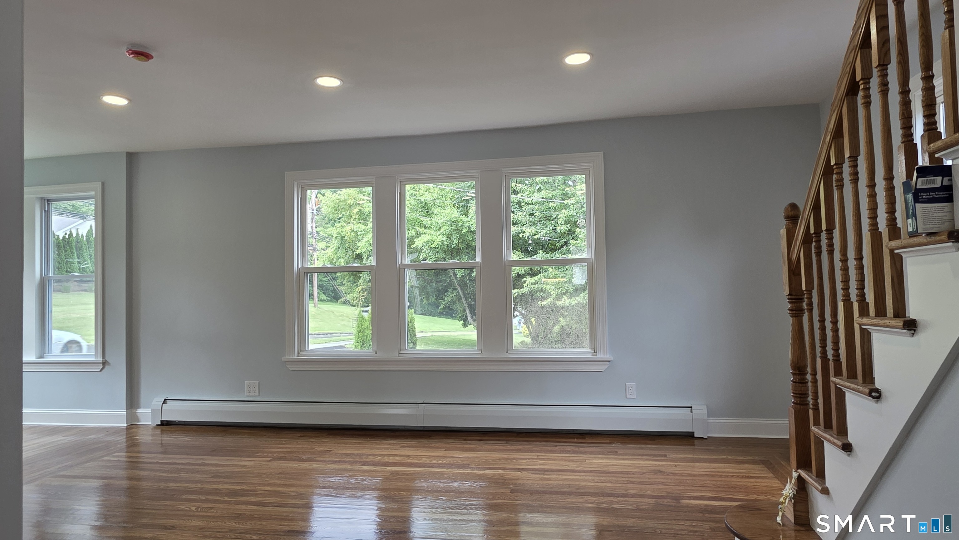 782 Center Street Property Photo 11