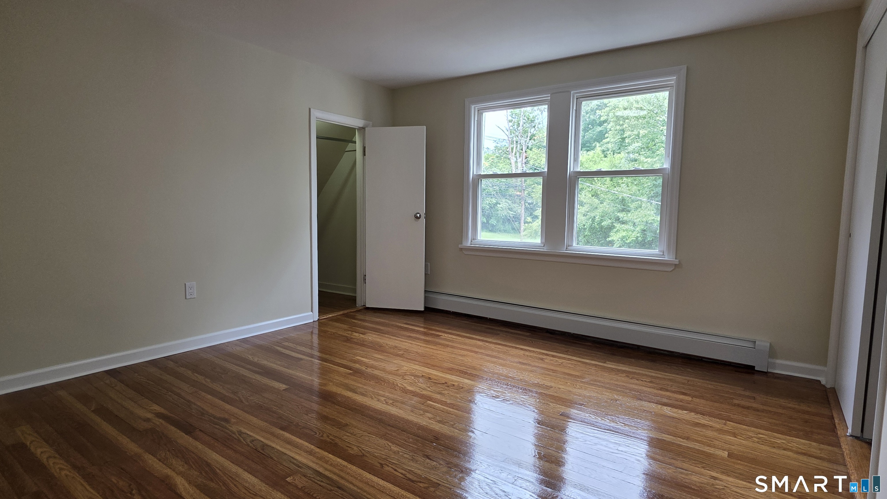782 Center Street Property Photo 24