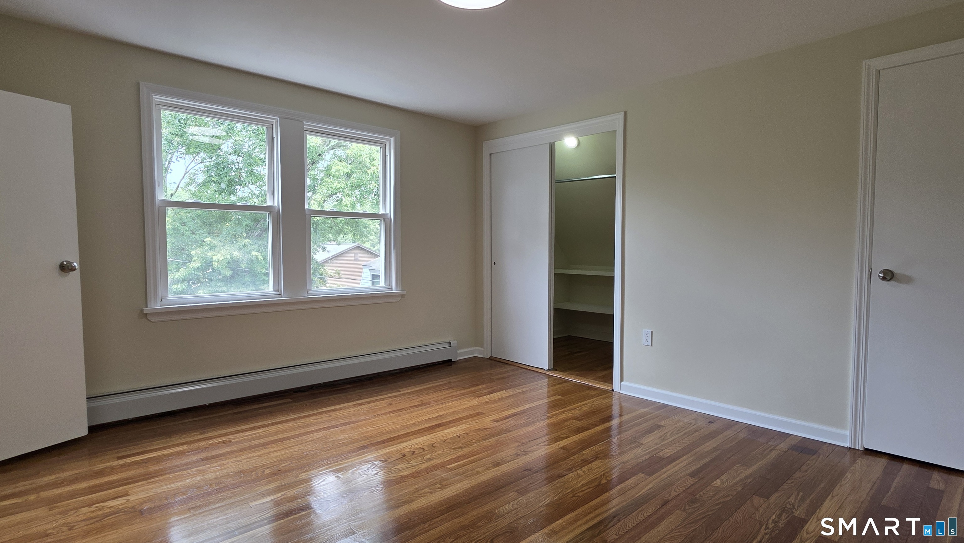 782 Center Street Property Photo 27