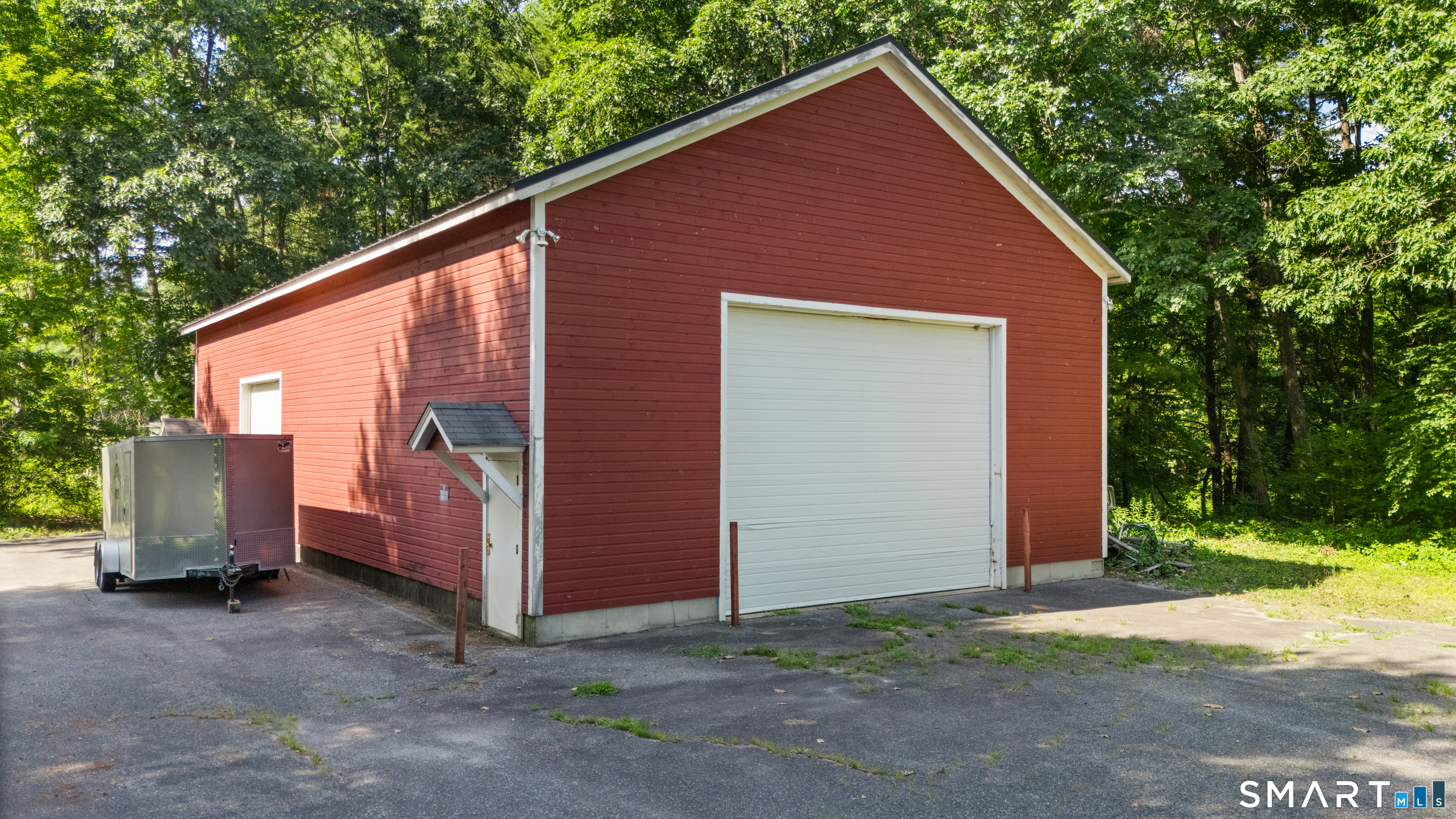 40 River Road Road Property Photo 2