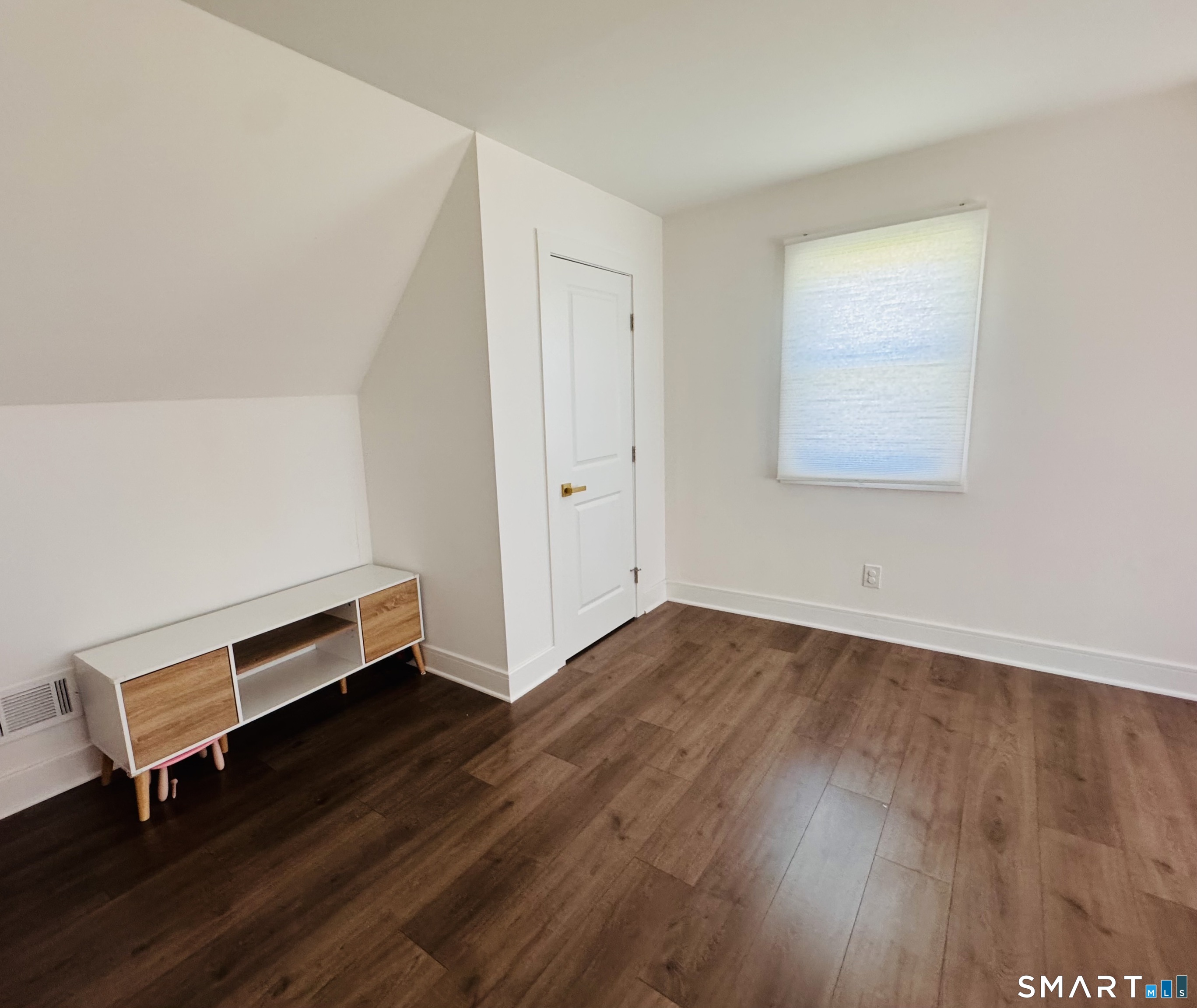 84 Dalton Road Property Photo 9