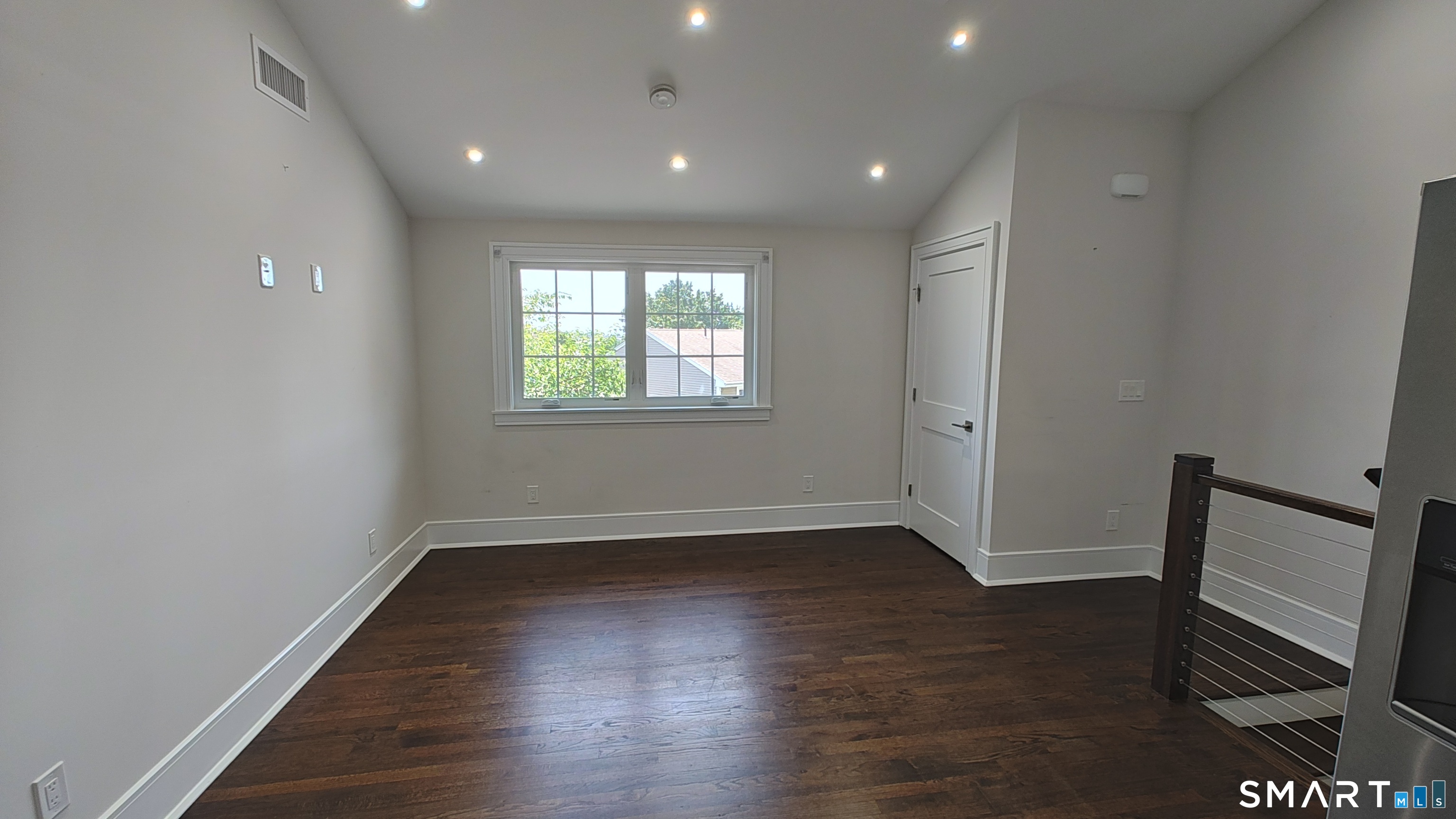 38 Poe Court Property Photo 4