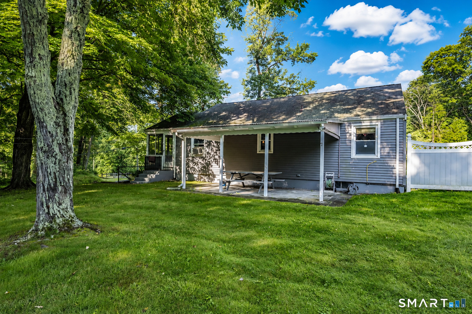 88 Peters Lane Property Photo 3