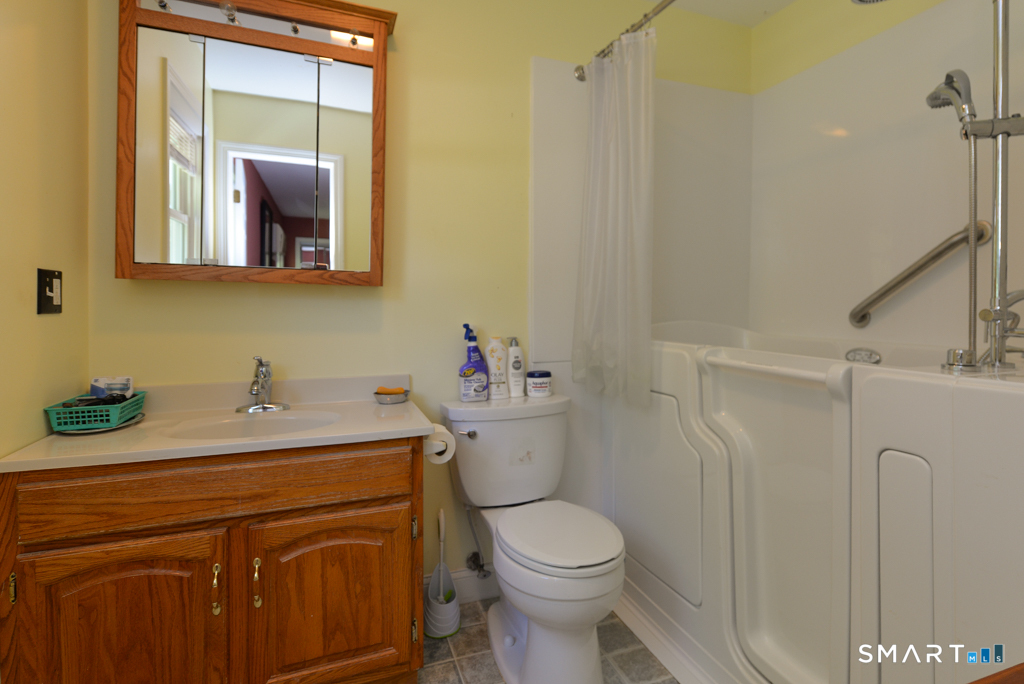 122 Purchase Brook Road Property Photo 10