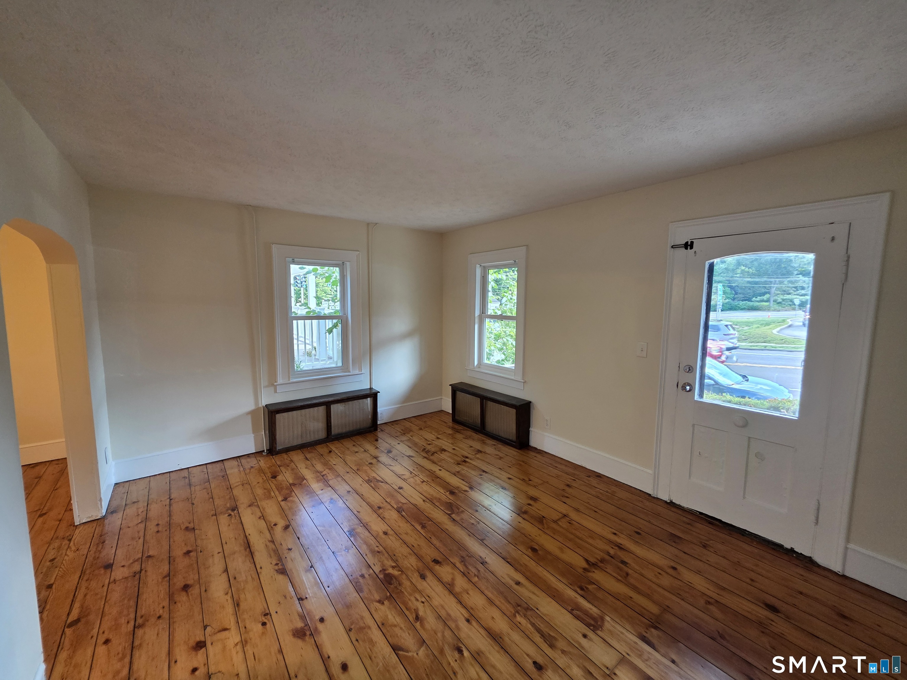 506 Main Street Property Photo 2